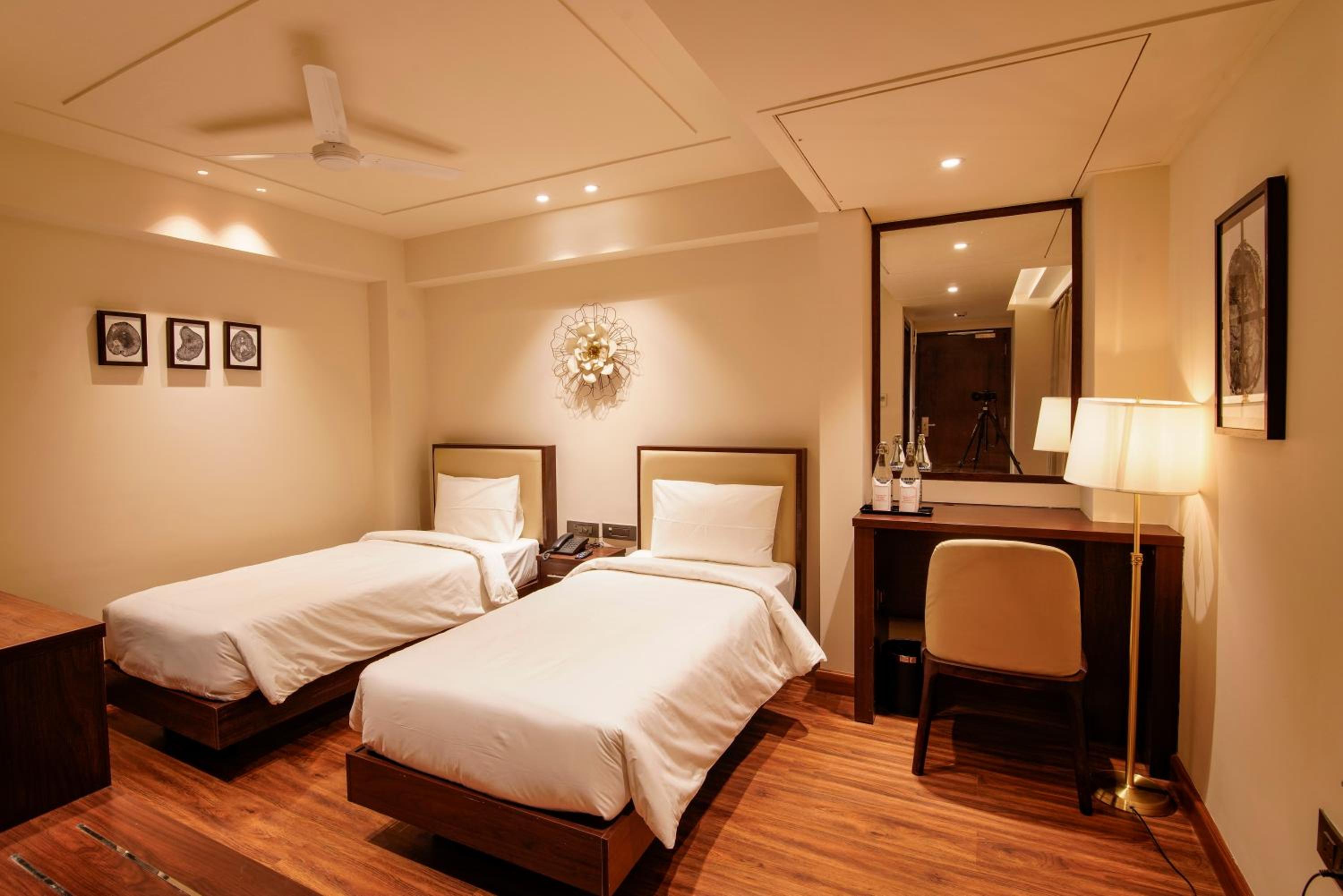 Standard Twin Room - Non-Smoking