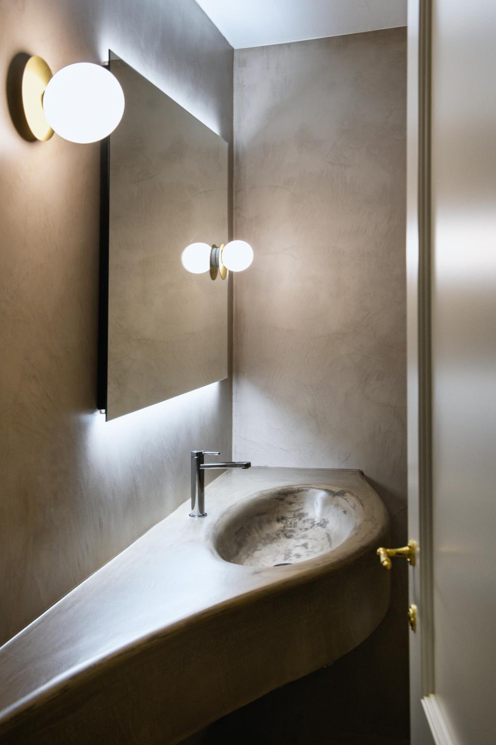 Deluxe Suite - Photo 6