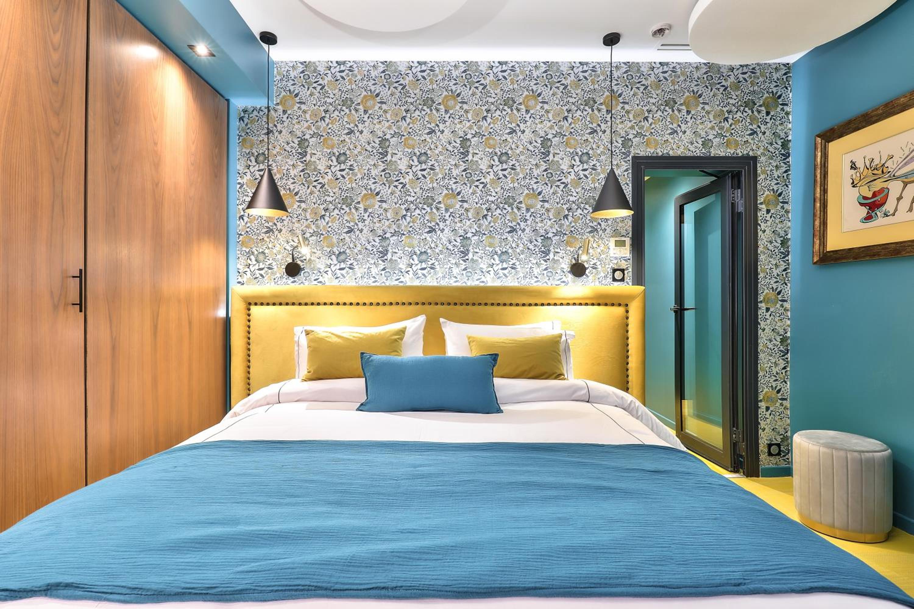 Montmartre Deluxe Room photo 2