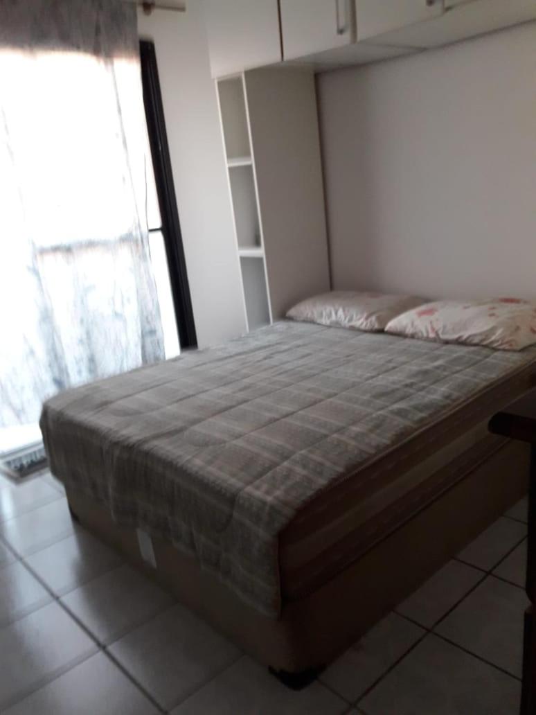 One-Bedroom Apartment - Photo 1
