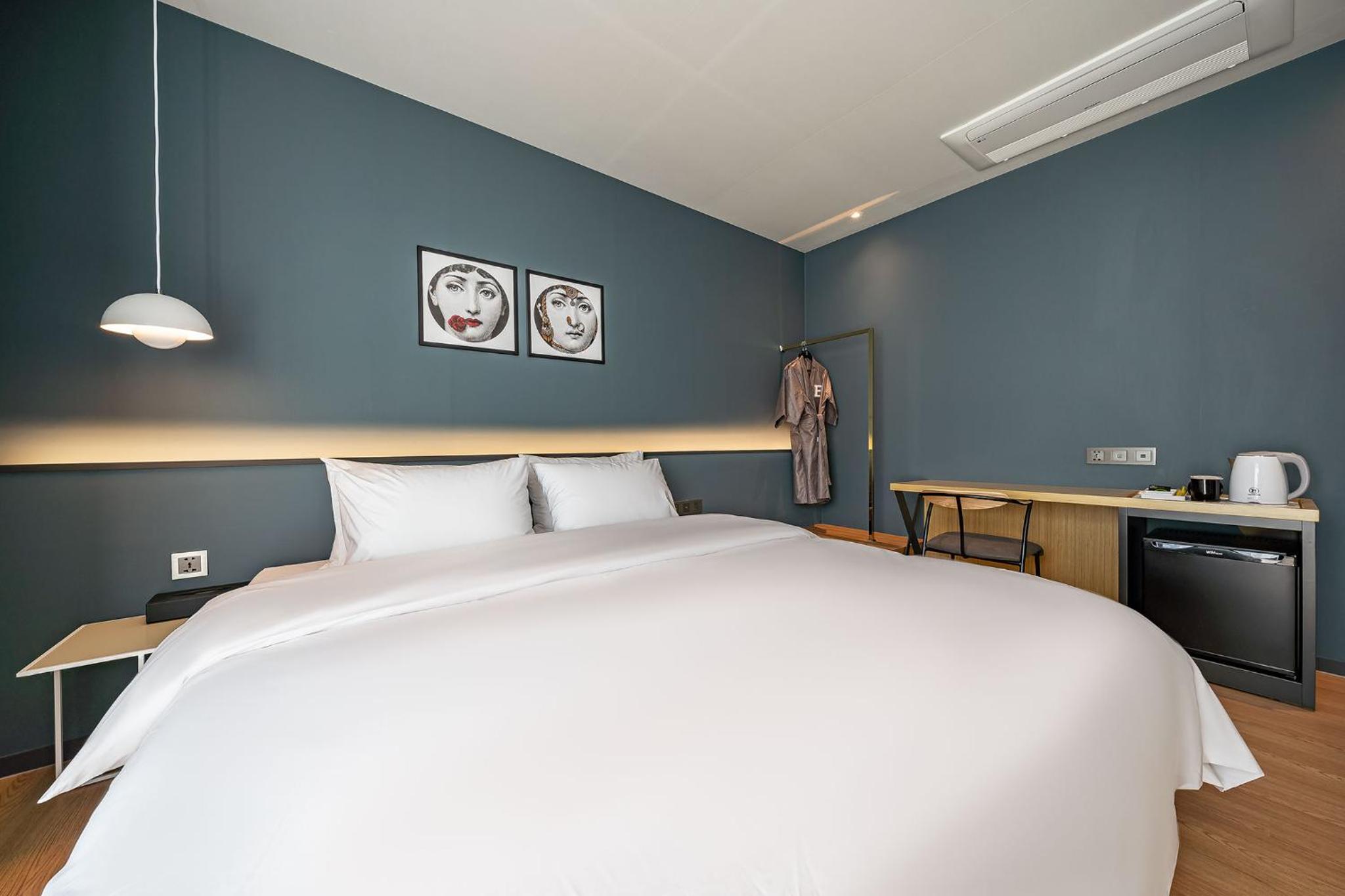 Superior Double Room - Photo 12