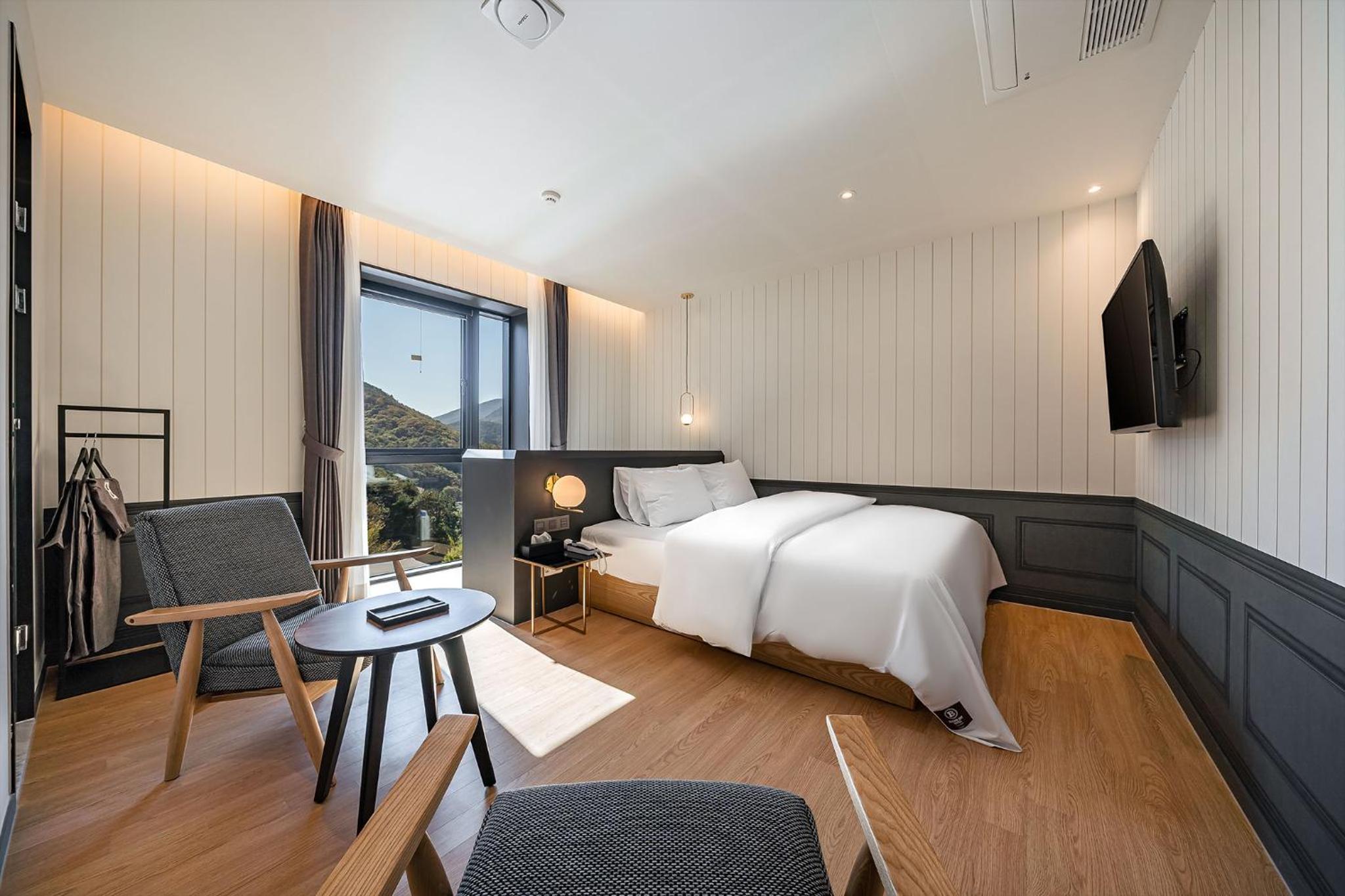 Superior Double Room - Photo 8