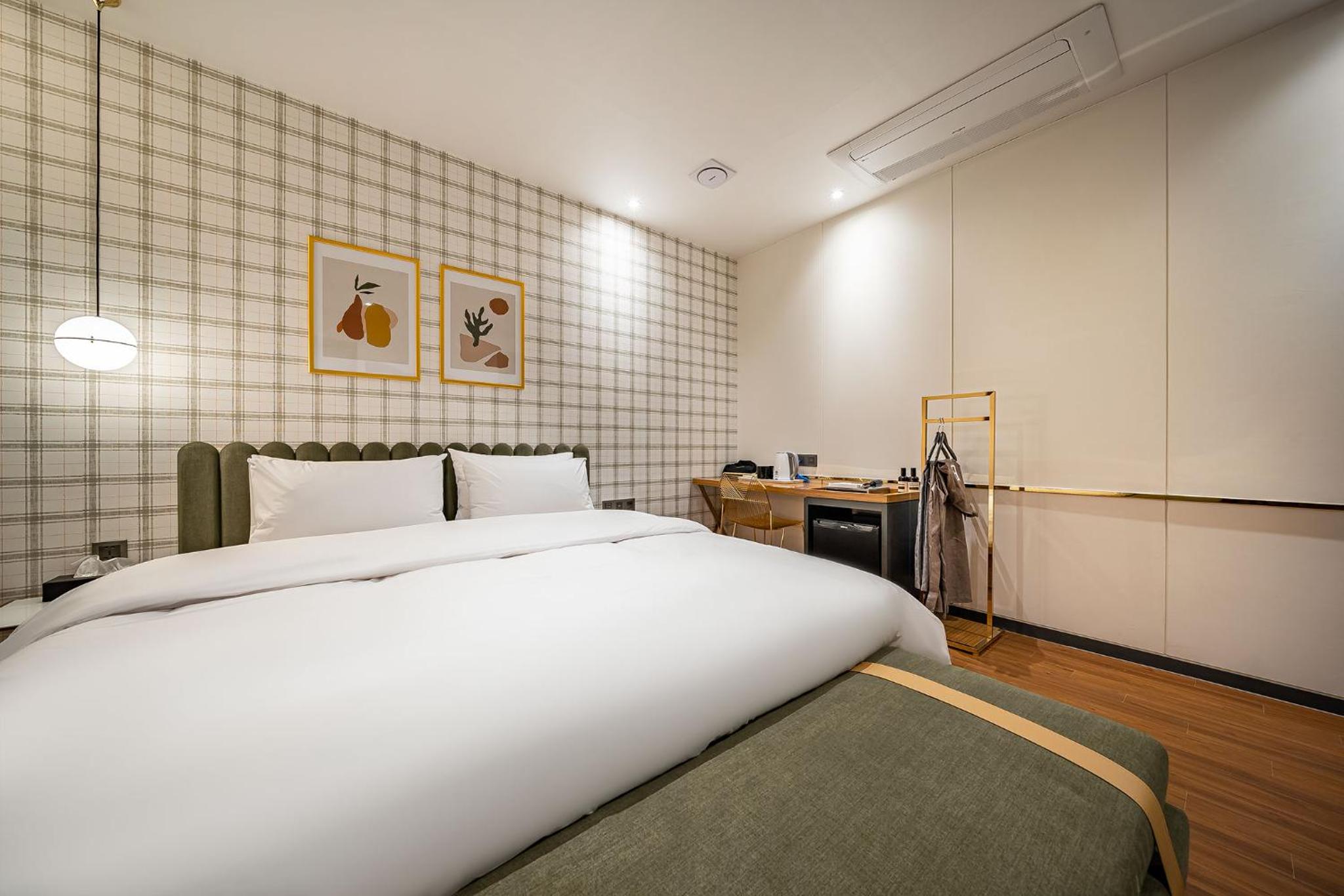 Deluxe Double Room - Photo 5