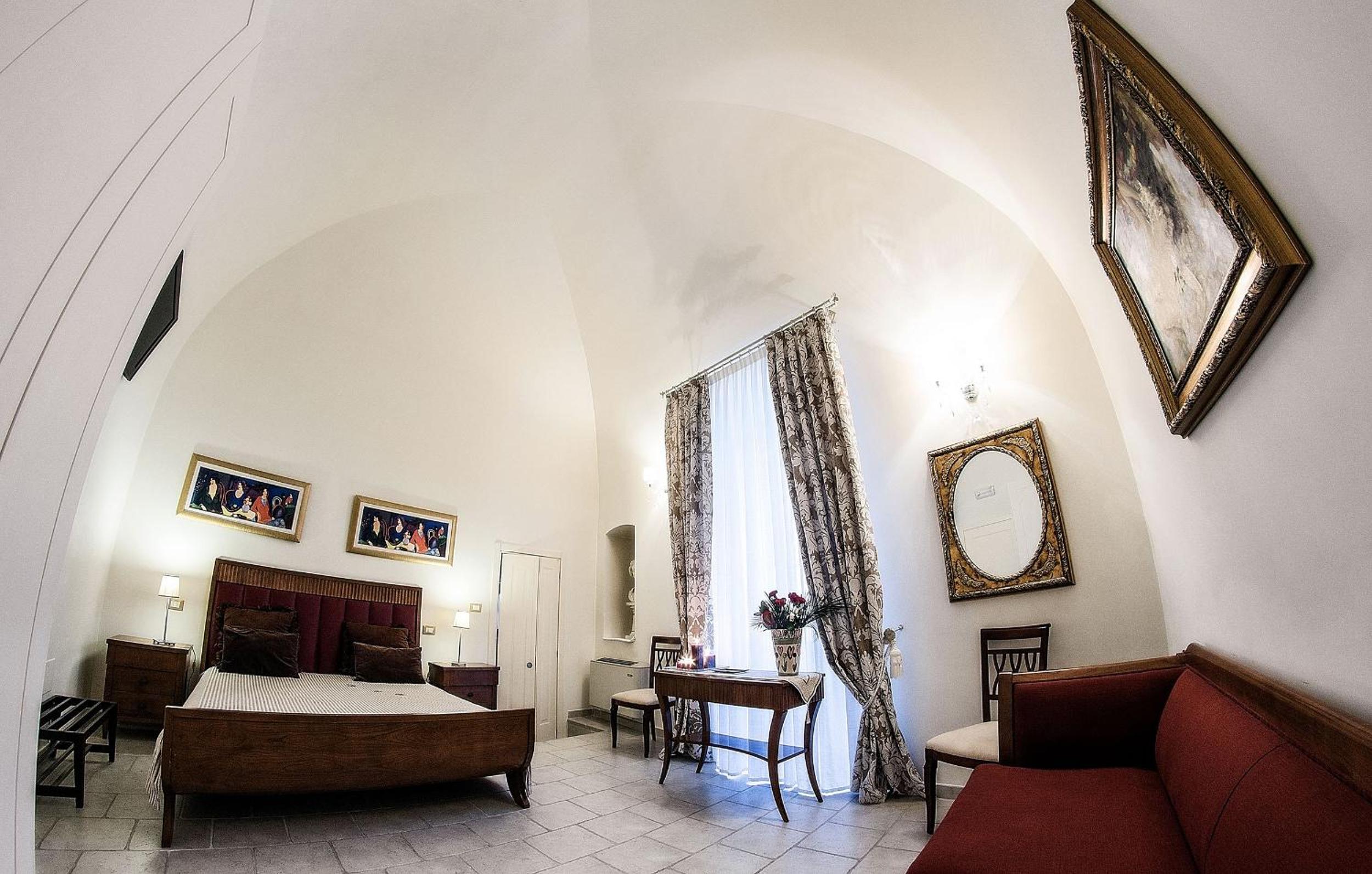 Superior Quadruple Room - Photo 1