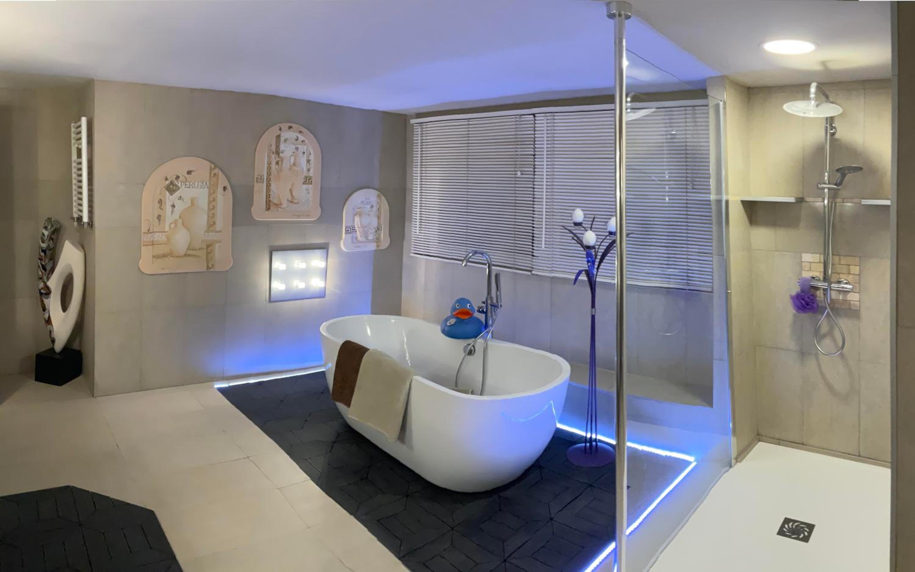 One-Bedroom Apartment - Photo 45