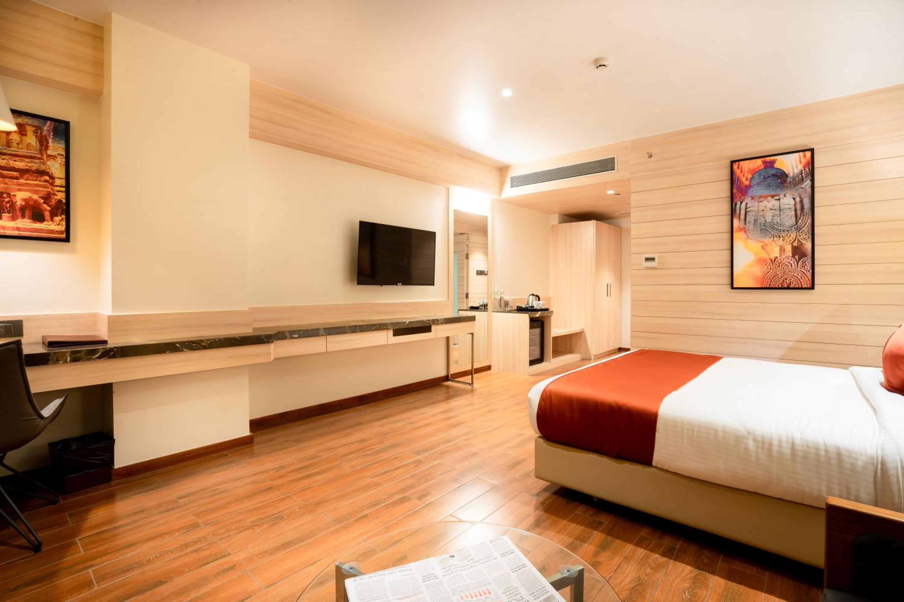 Premier Double or Twin Room photo 2