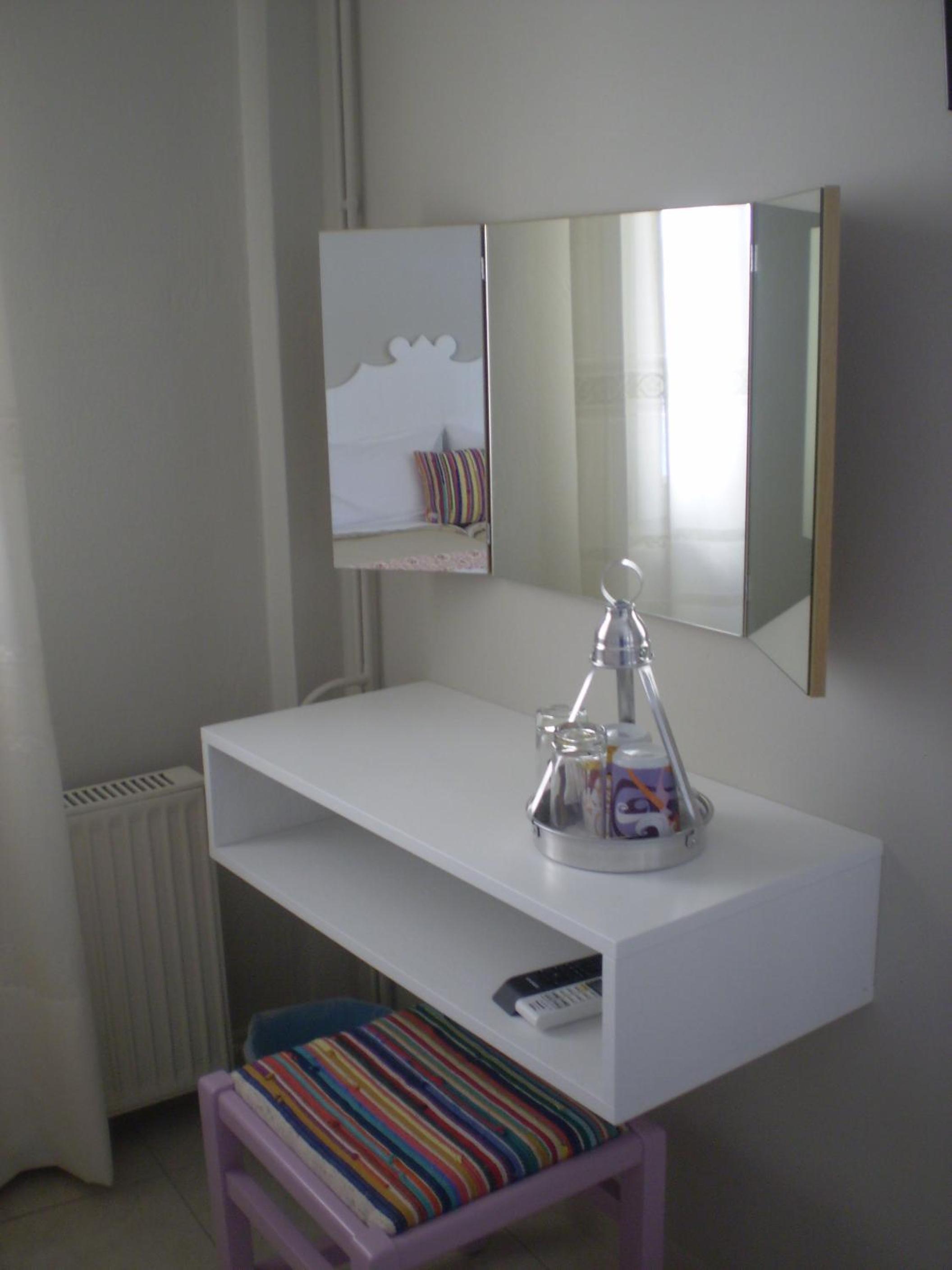 Twin Room with Balcony photo 3