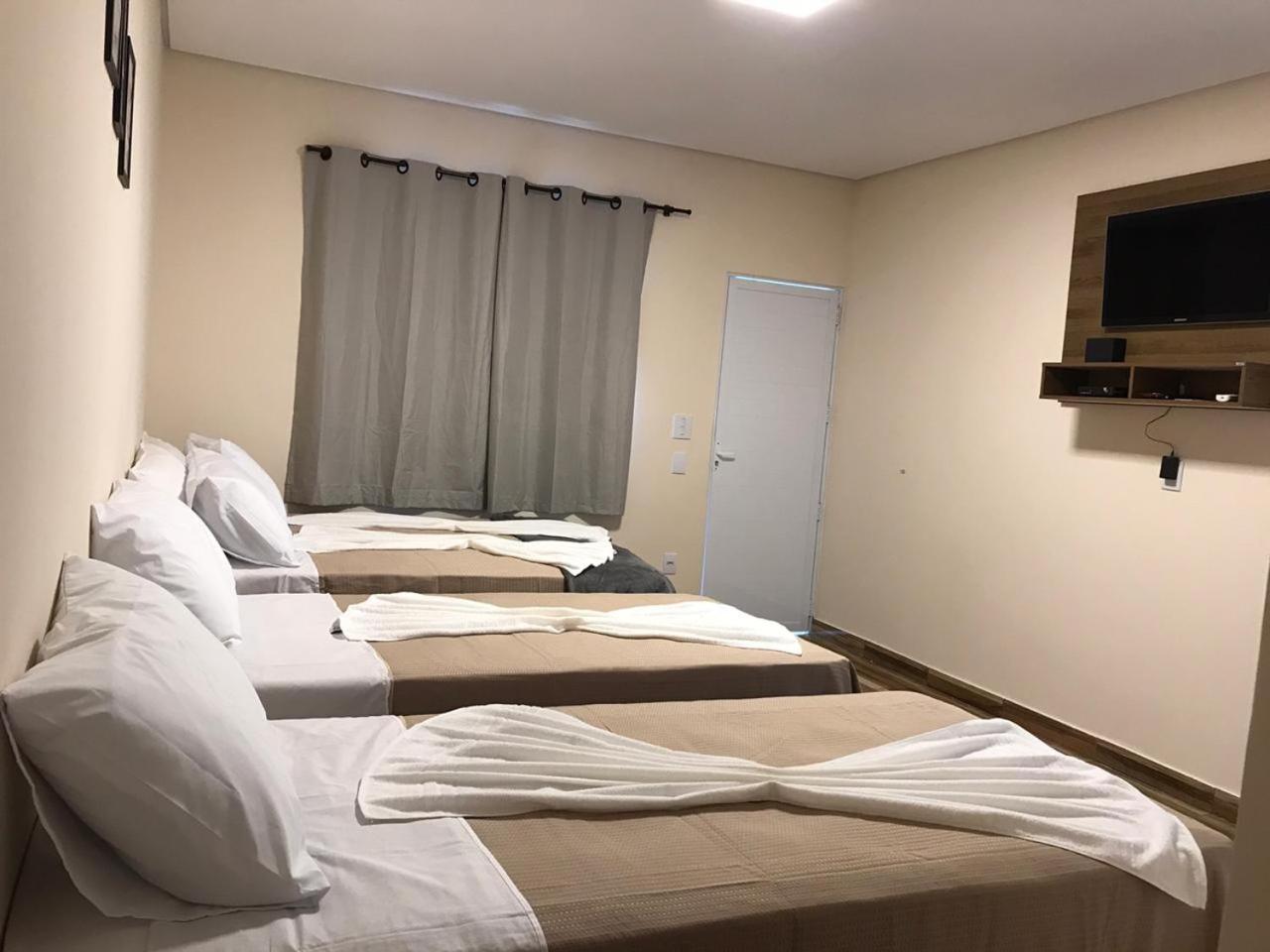Deluxe Room - Photo 13