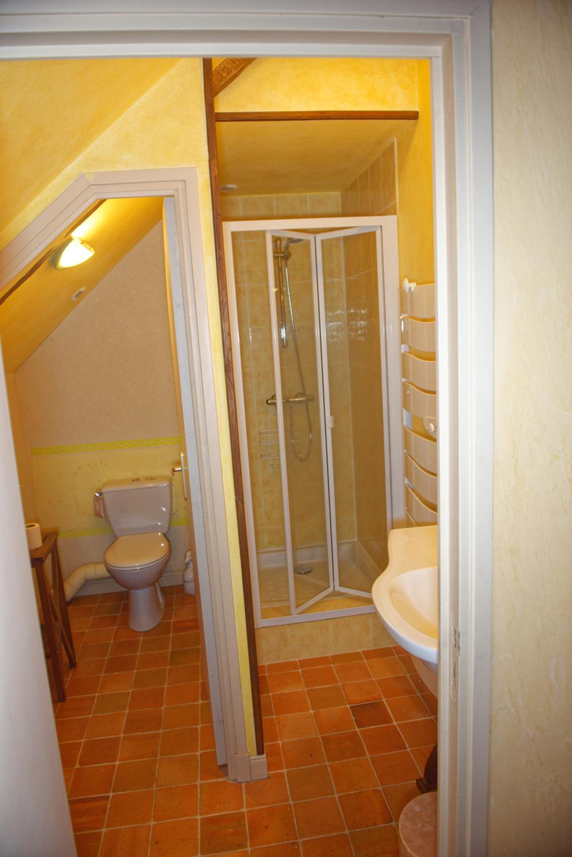 Deluxe Triple Room photo 2