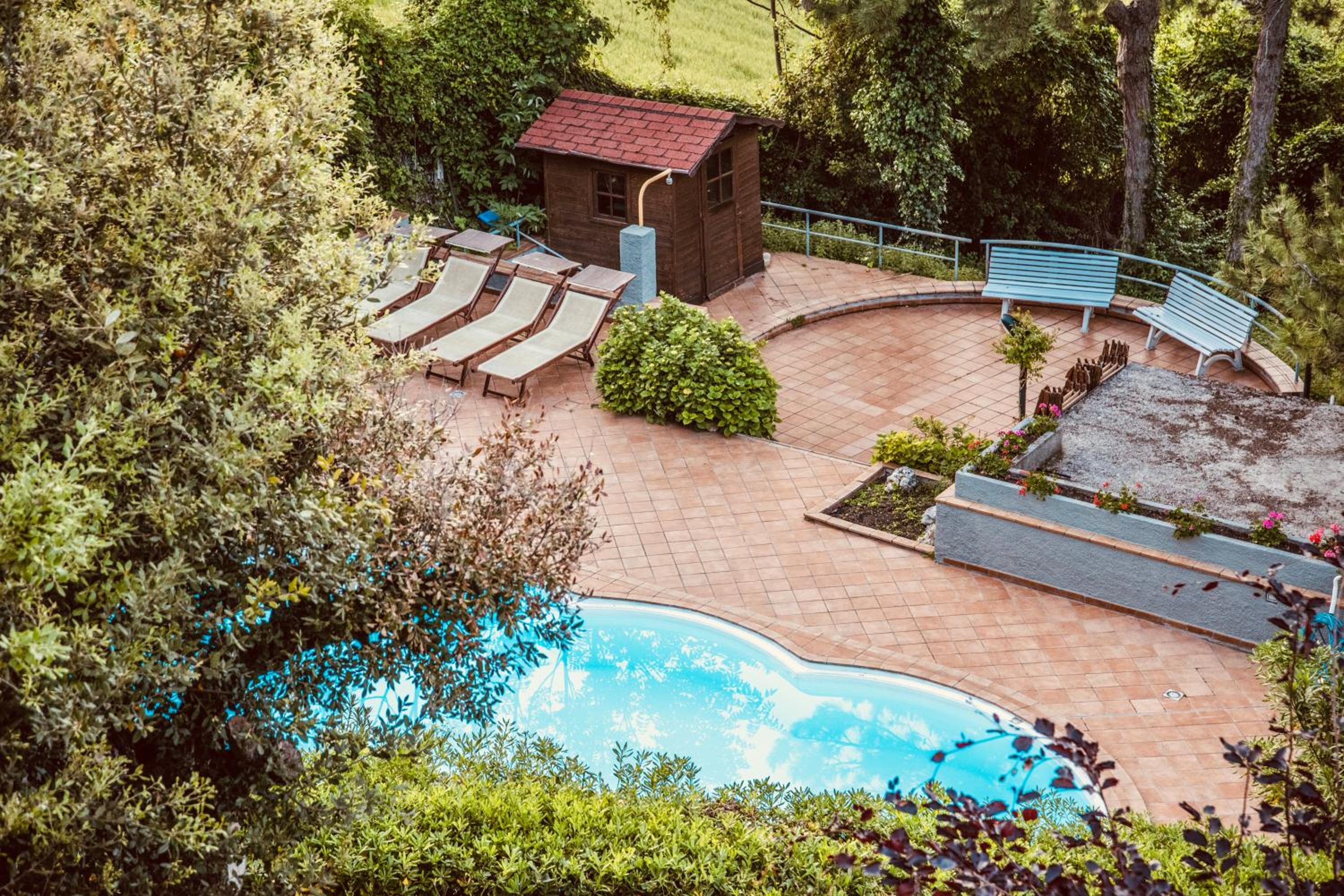 Villa photo 2