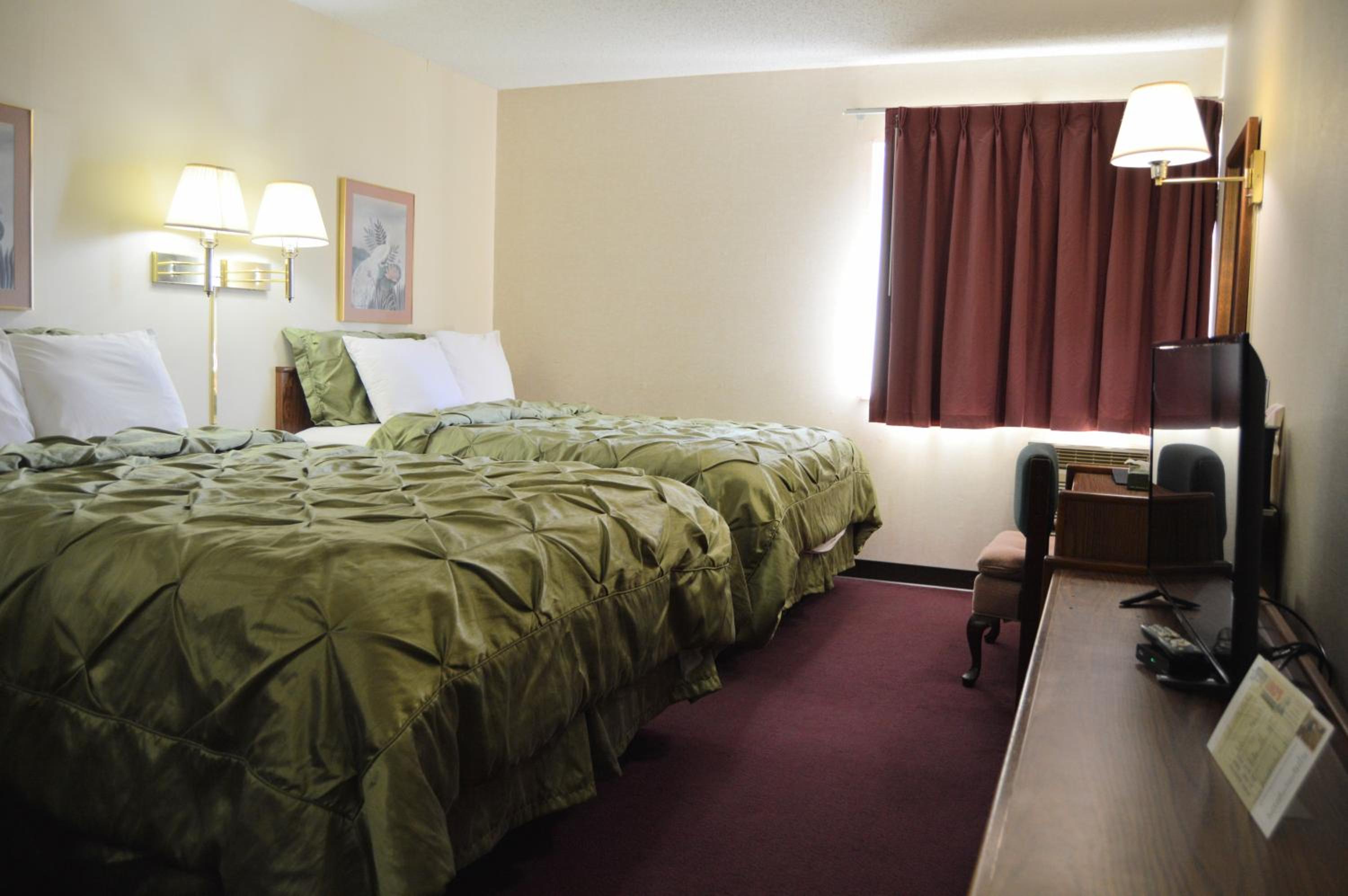 Deluxe Double Room with Two Double Beds photo 1