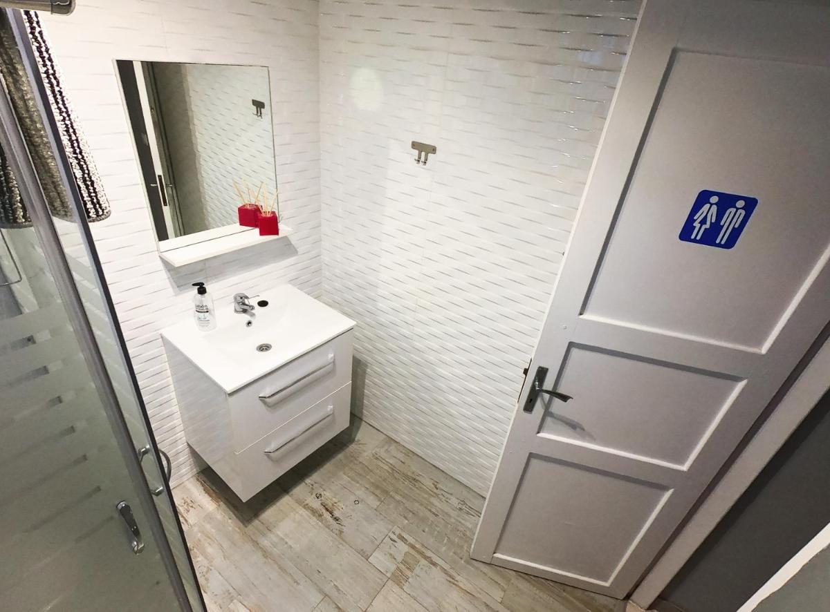 Double Room with Shared Bathroom and Sea View photo 2
