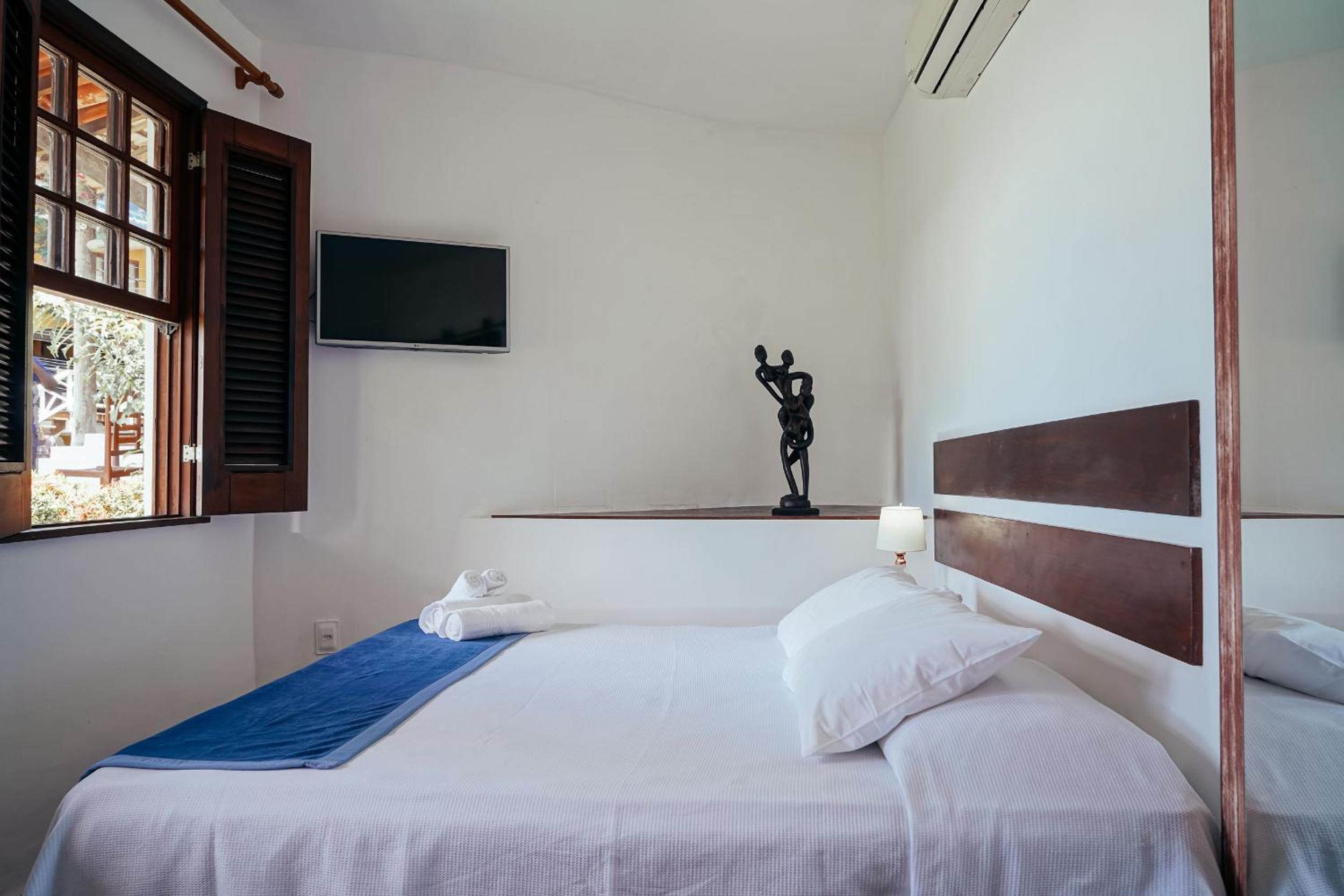 Double or Twin Room - Photo 7