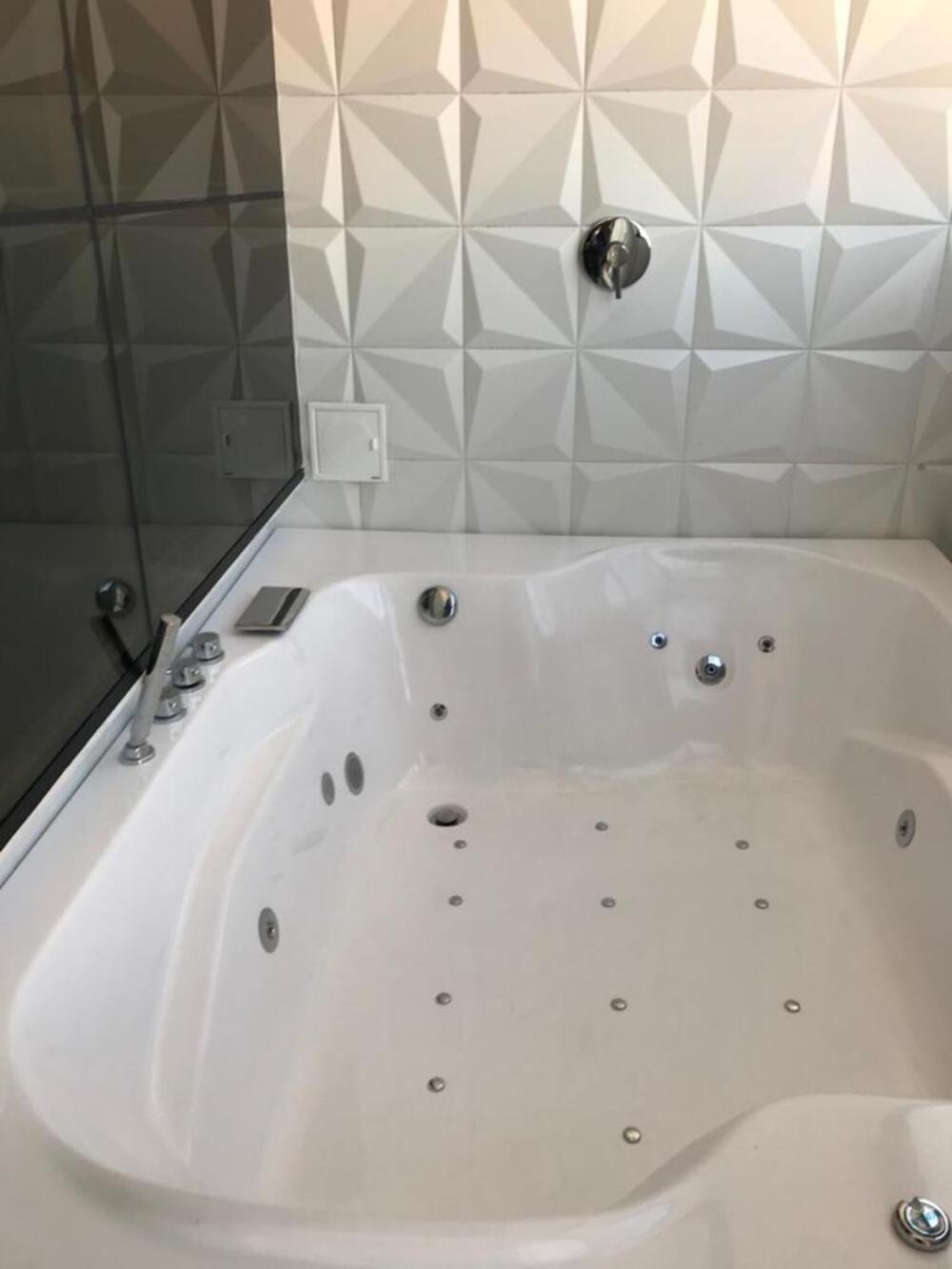 King Room With Spa Bath