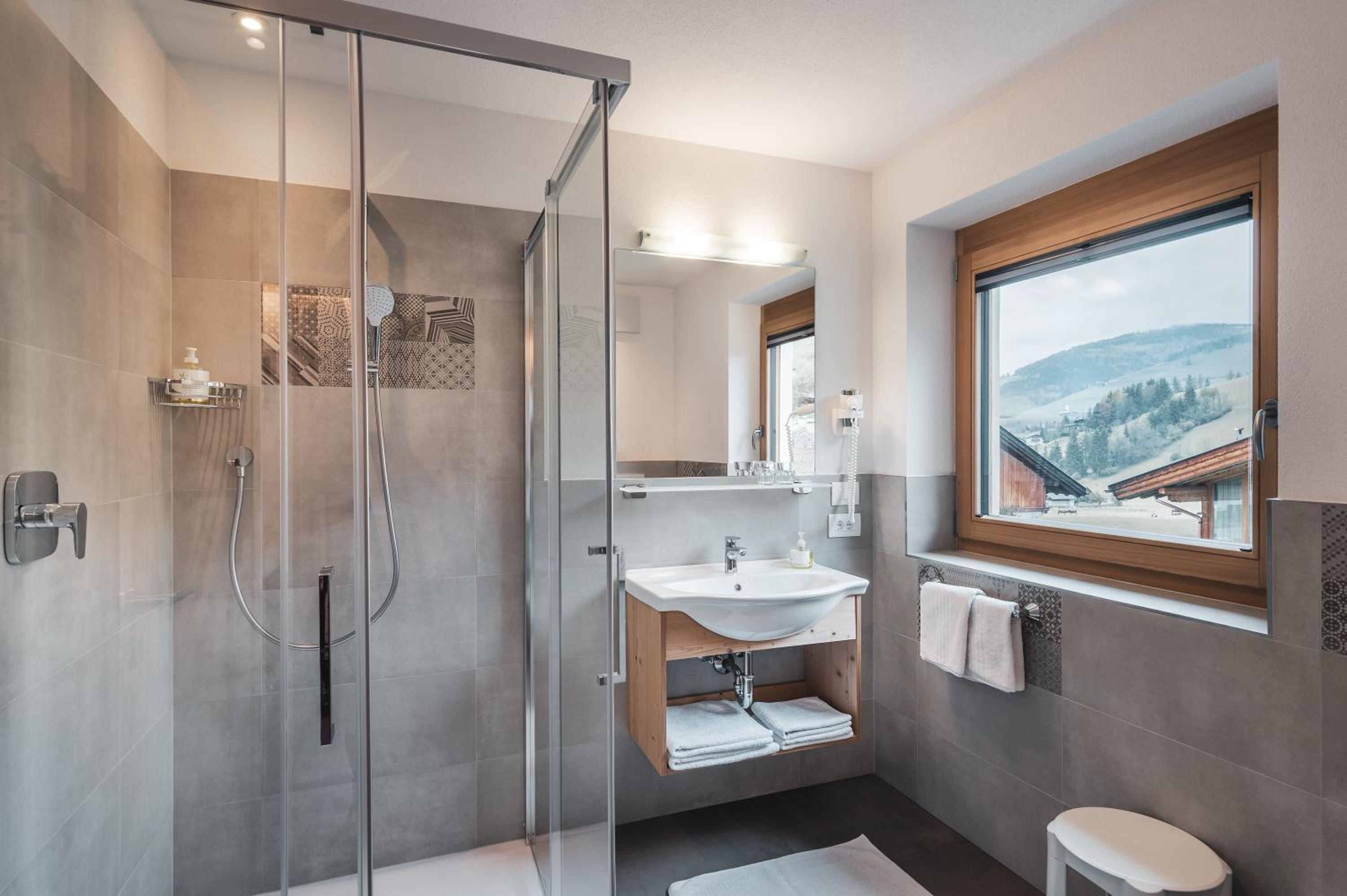 Double Room - Photo 10