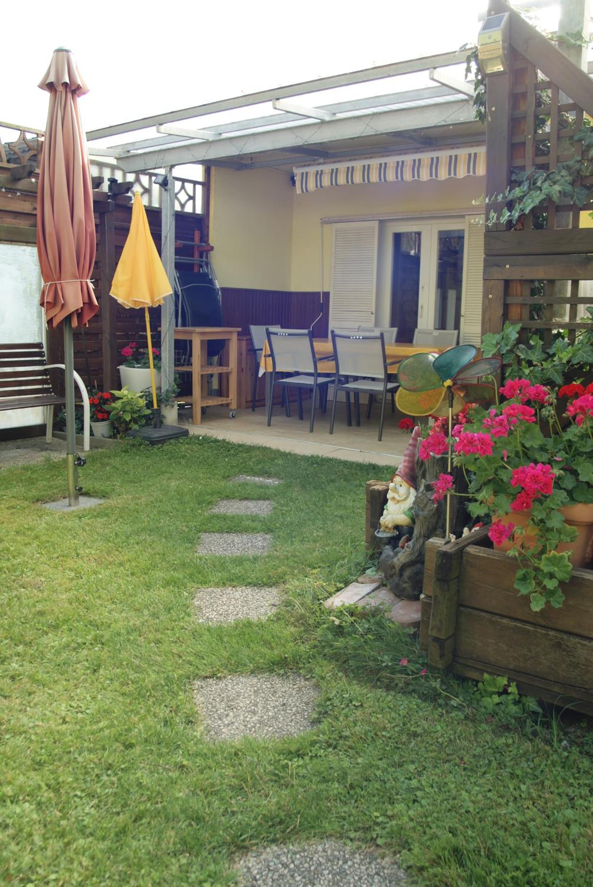 Apartment with Garden View Nr. 4 photo 2