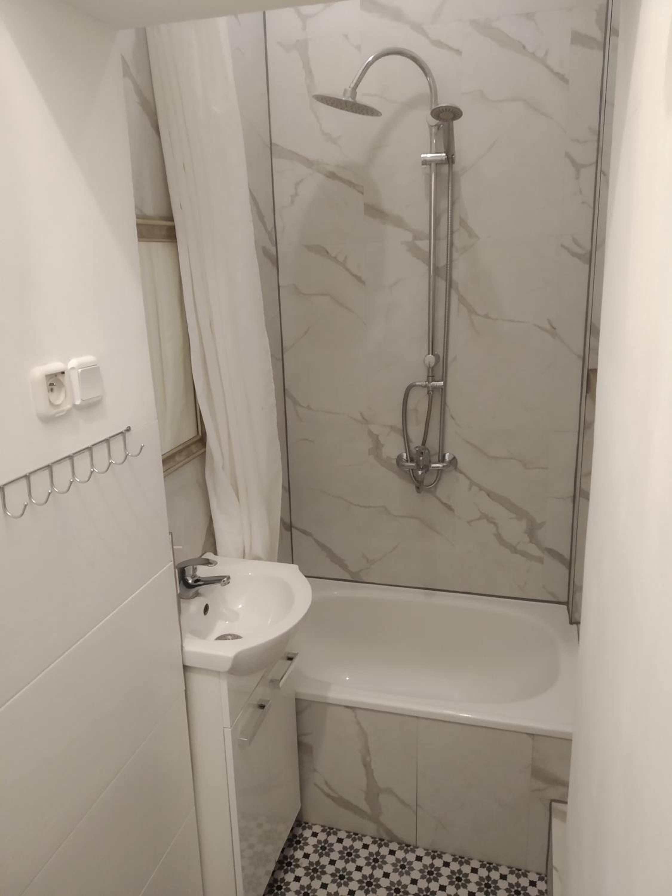 Apartment - Photo 16