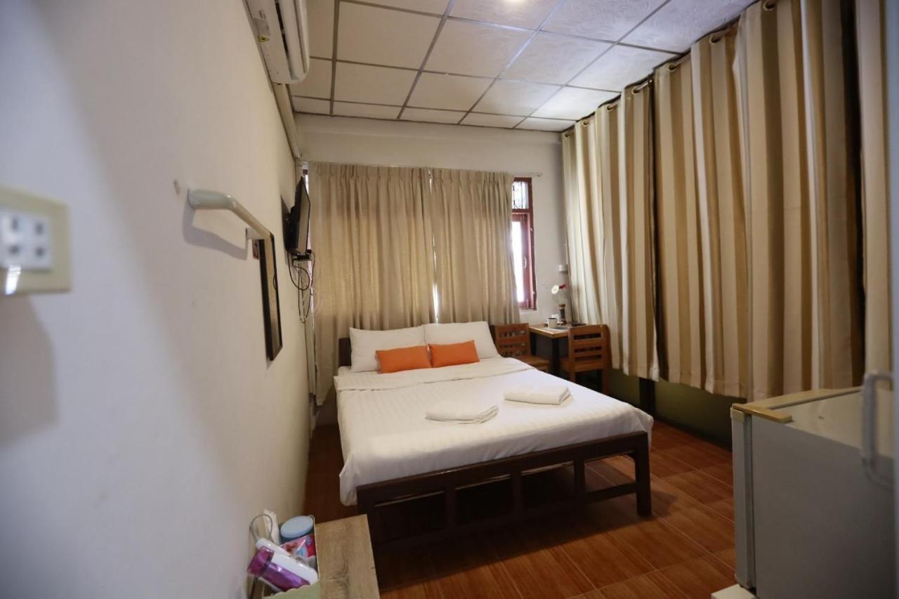 Deluxe Double Room - Photo 20