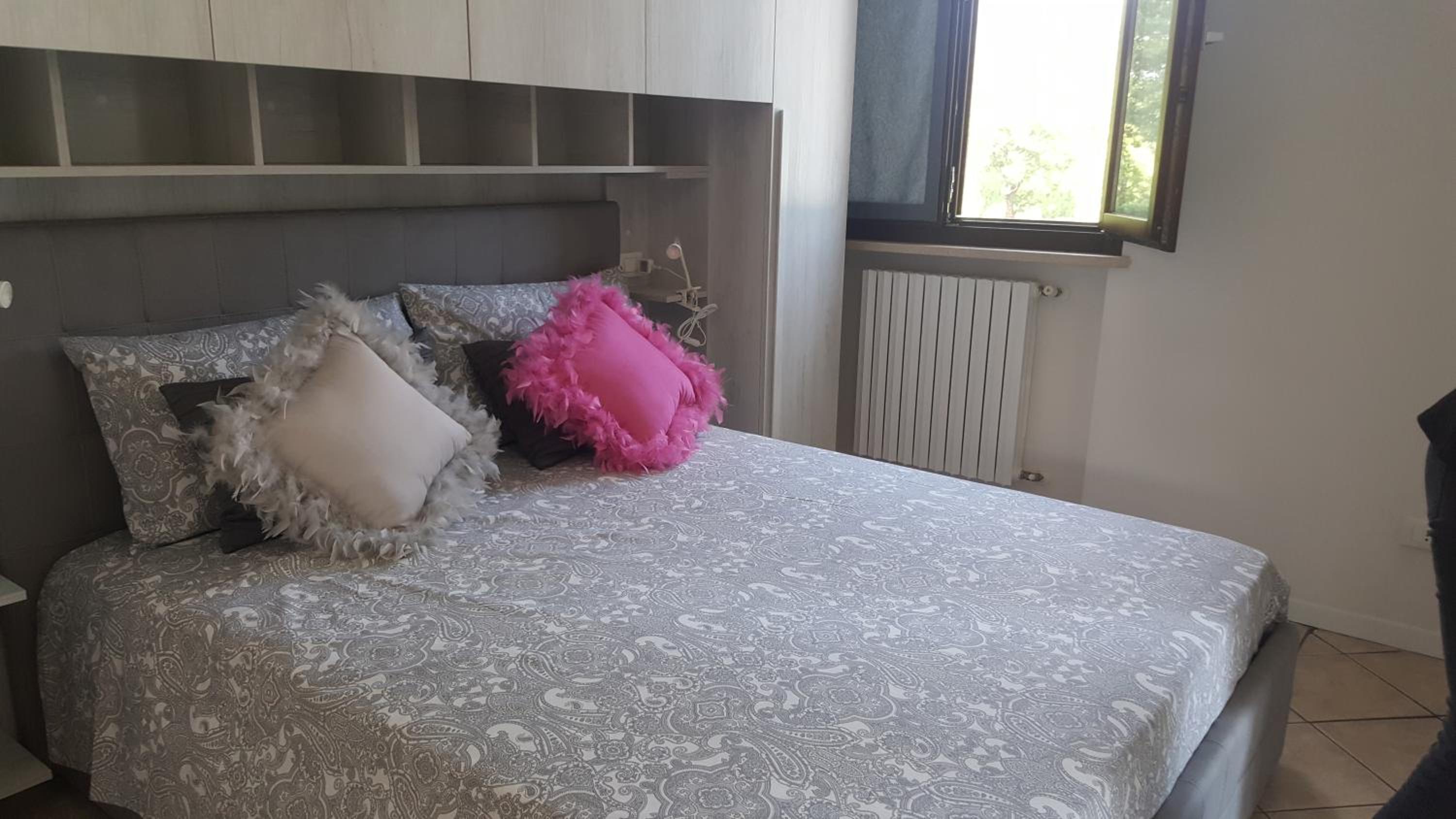 Queen Room photo 1