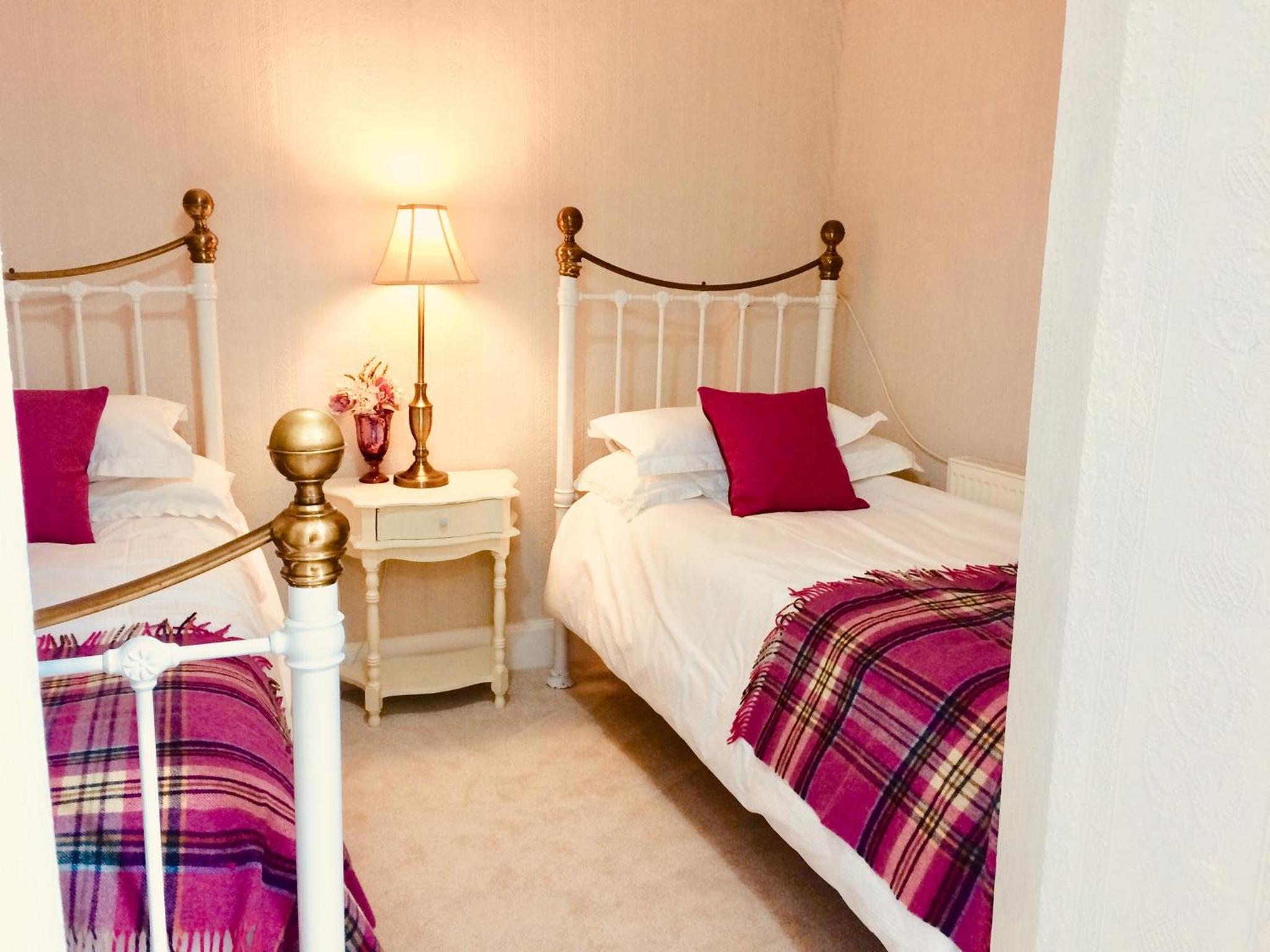 Deluxe Double or Twin Room photo 3