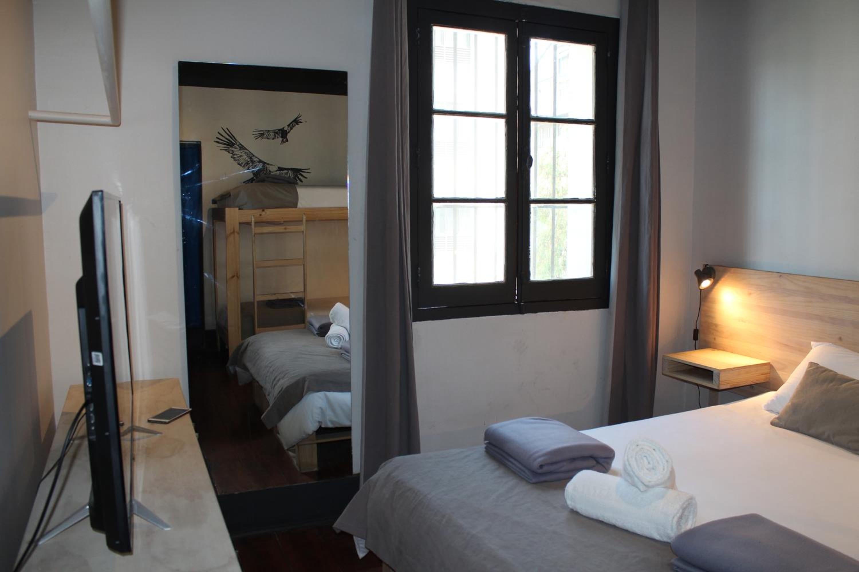 Triple Room with Private External Bathroom photo 1