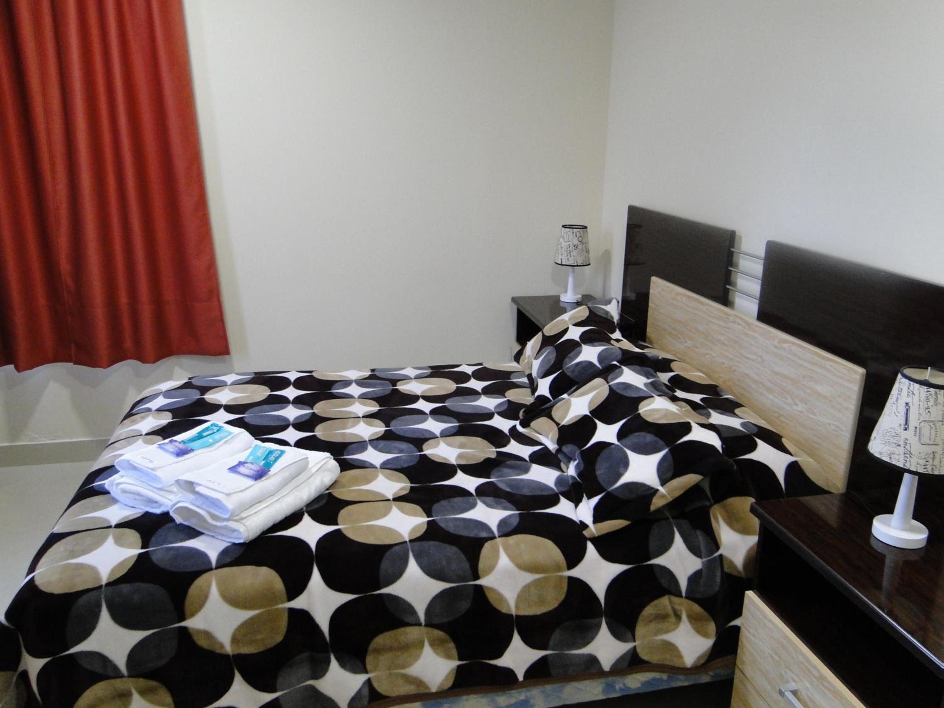 Apartment with Lake View photo 2