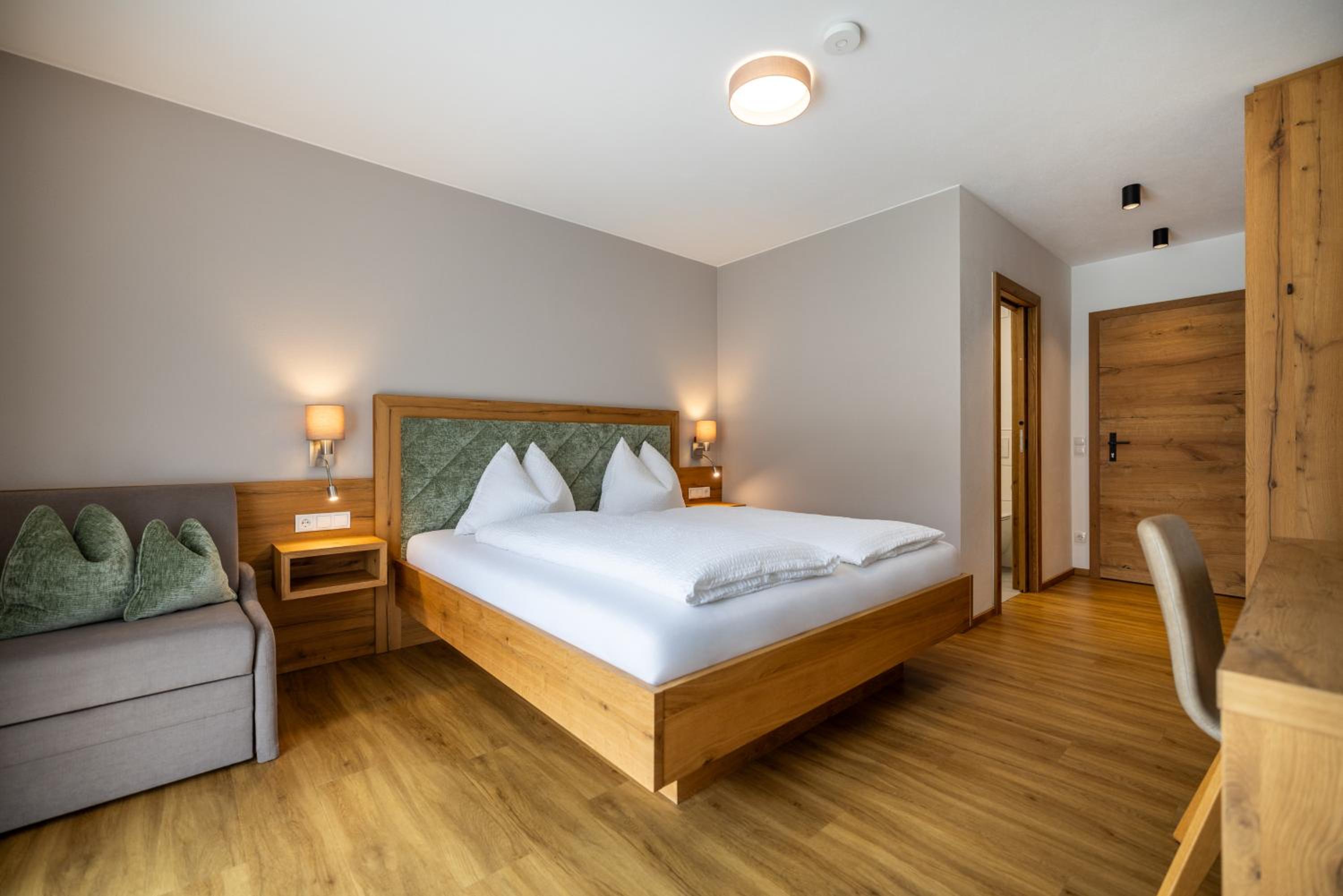 Deluxe One-Bedroom Apartment with Garden View