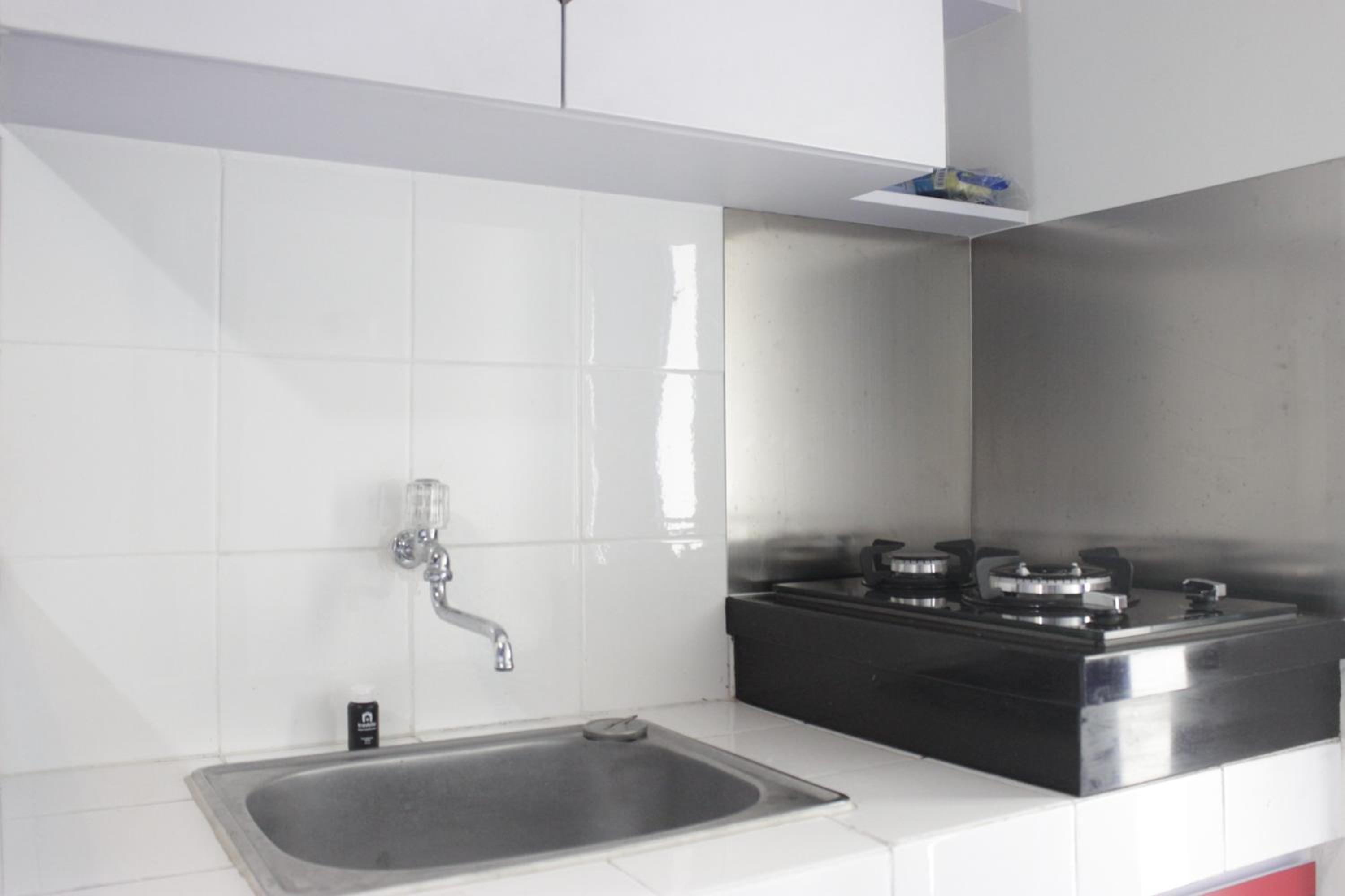 Two-Bedroom Apartment - Photo 21