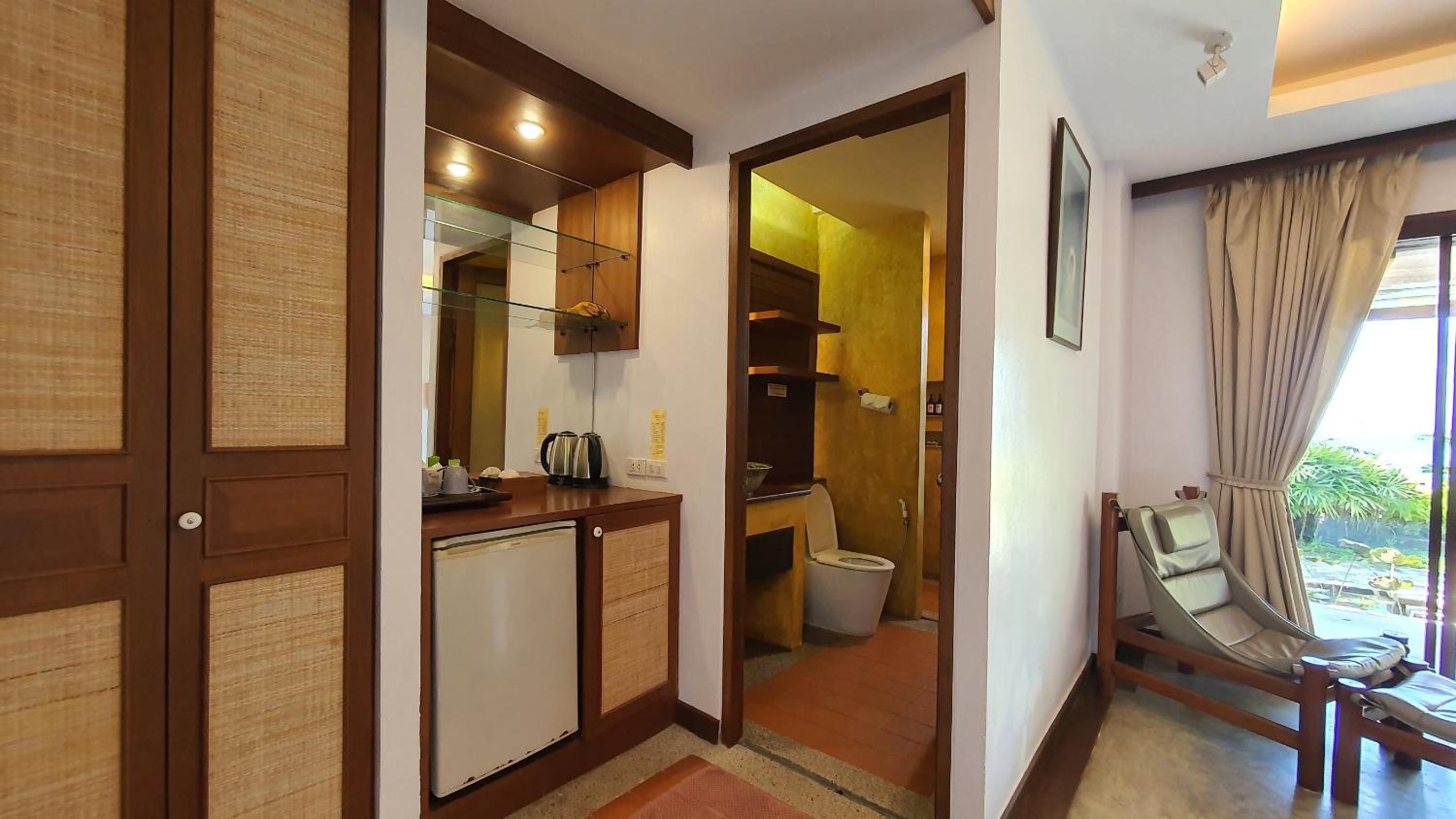 Bungalow with Sea View (2 Adults) photo 2