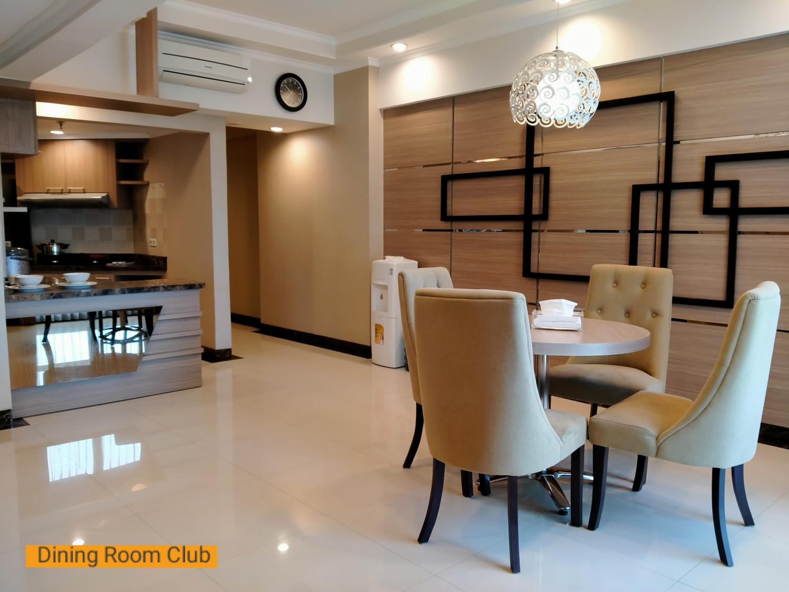 One-Bedroom Apartment - Photo 7