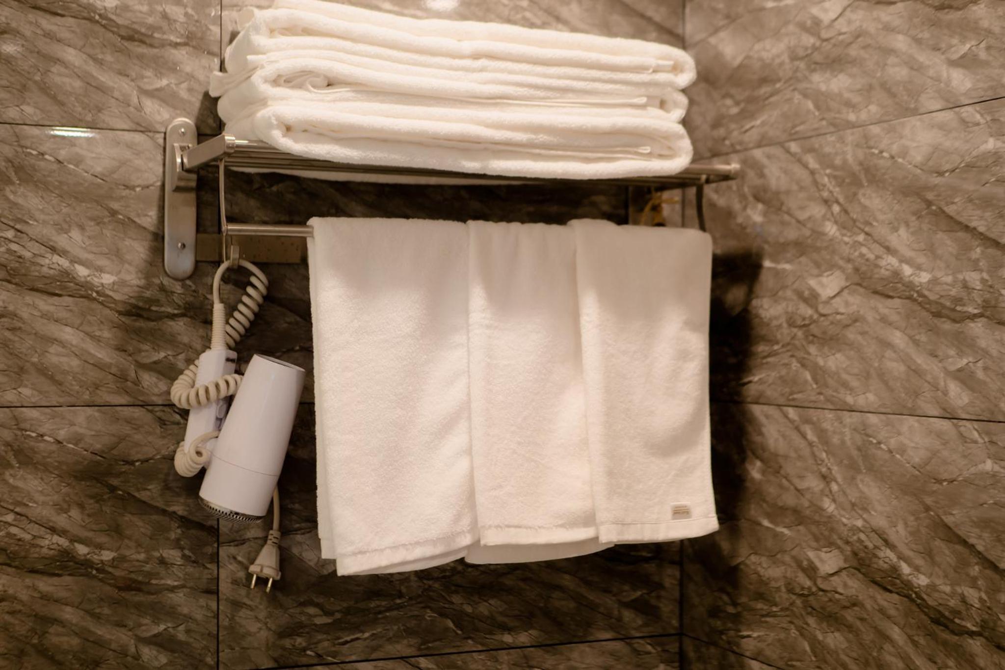 Deluxe Triple Room - Photo 5