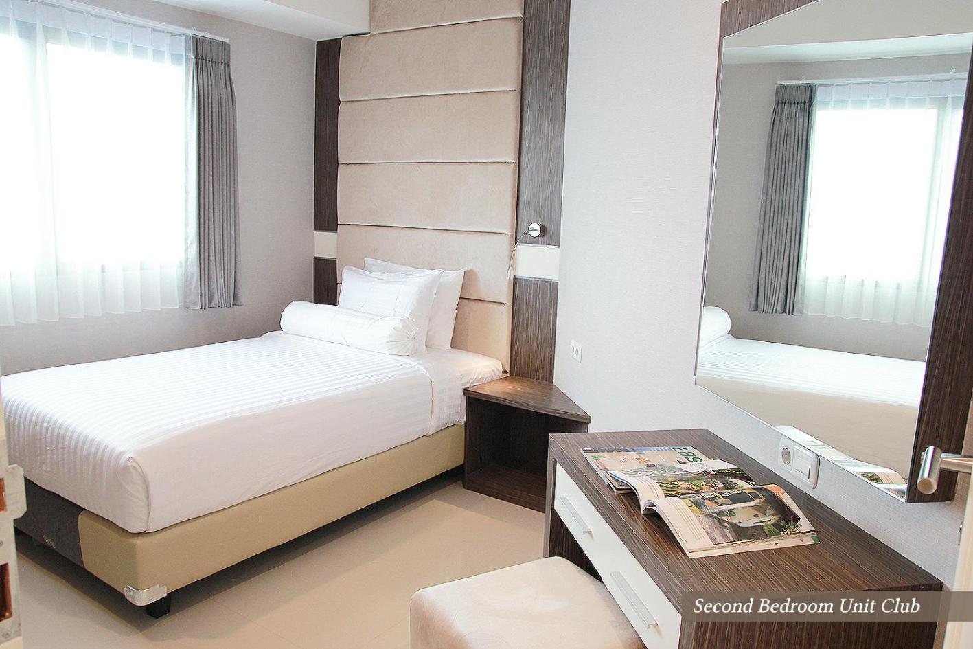 Two-Bedroom Apartment - Photo 5