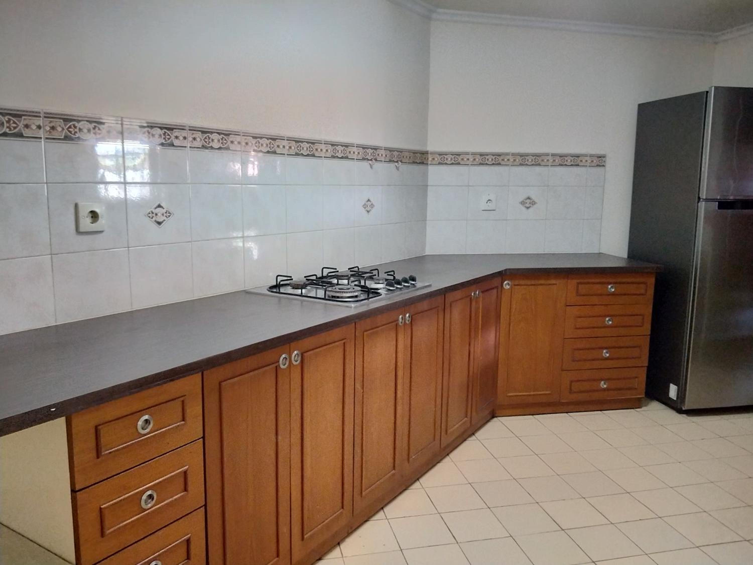 One-Bedroom Suite - Photo 2