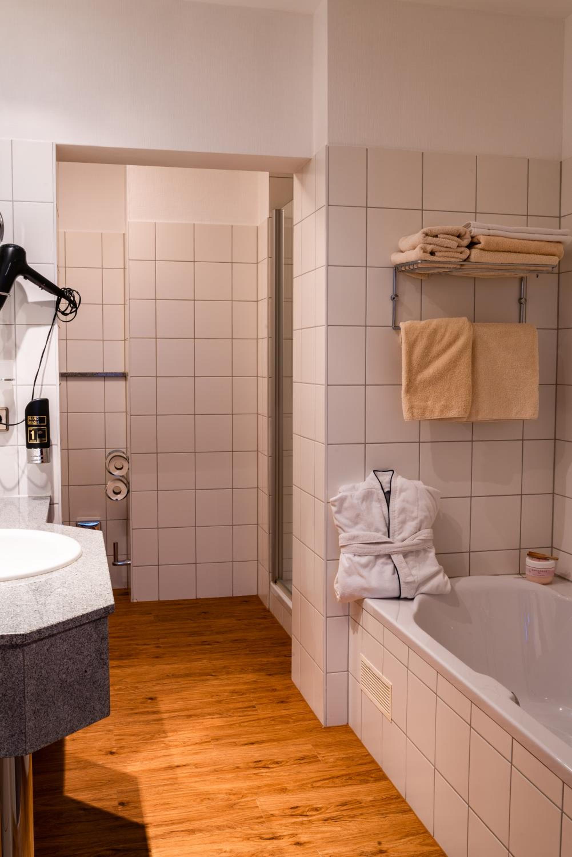 Suite photo 2