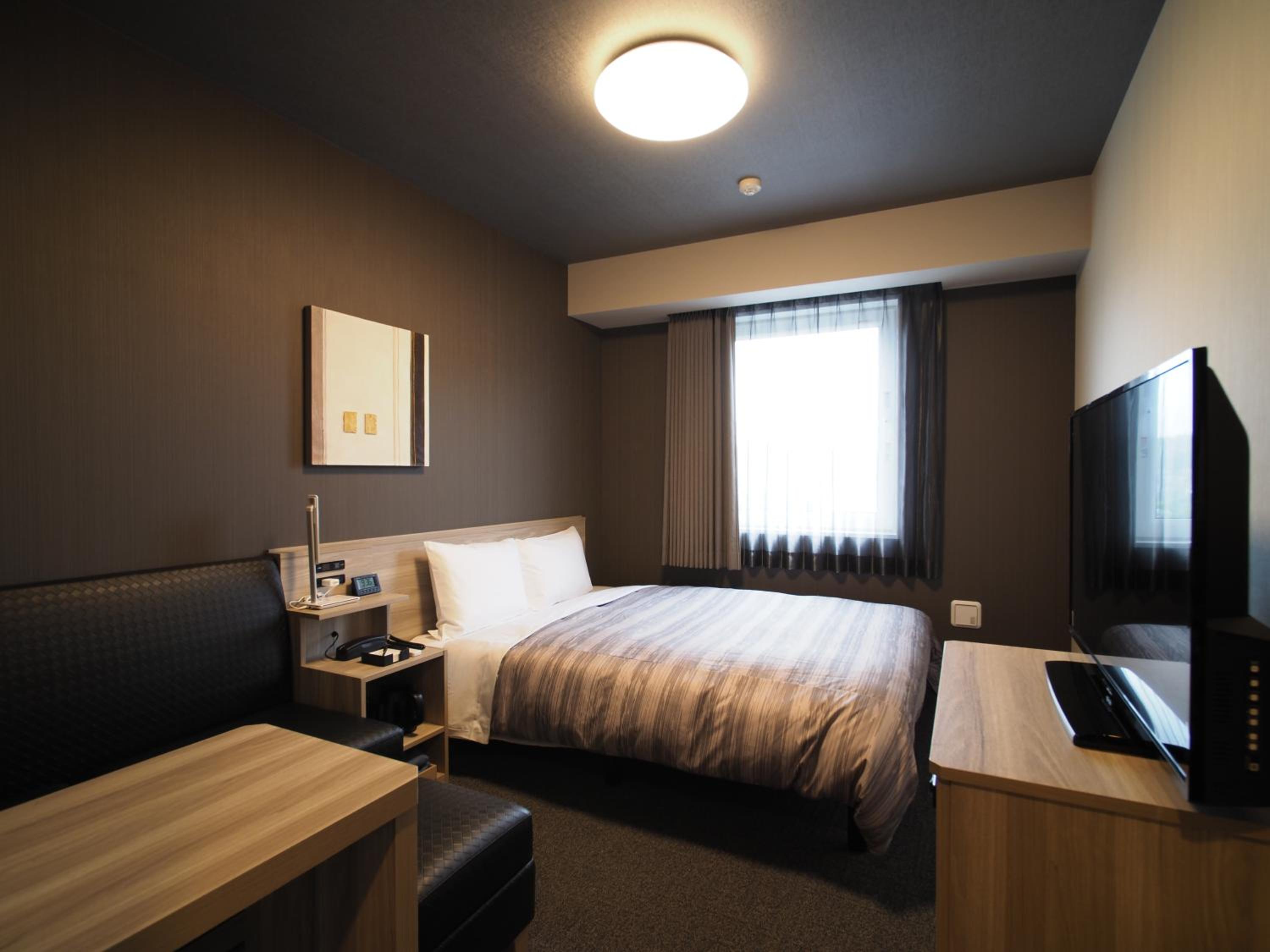 Double Room with Small Double Bed - Non-Smoking - Photo 1