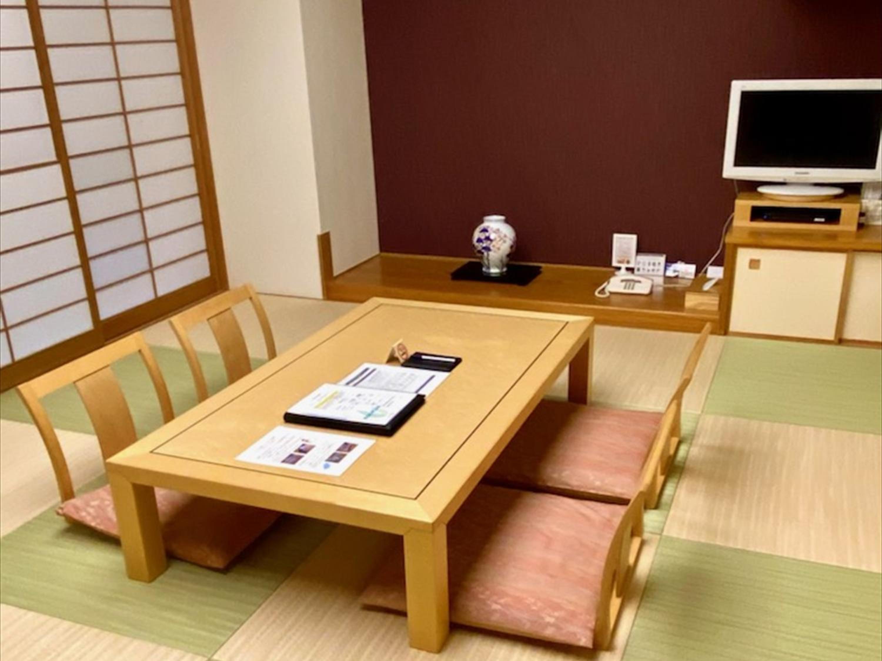 Japanese-Style Room - Photo 6