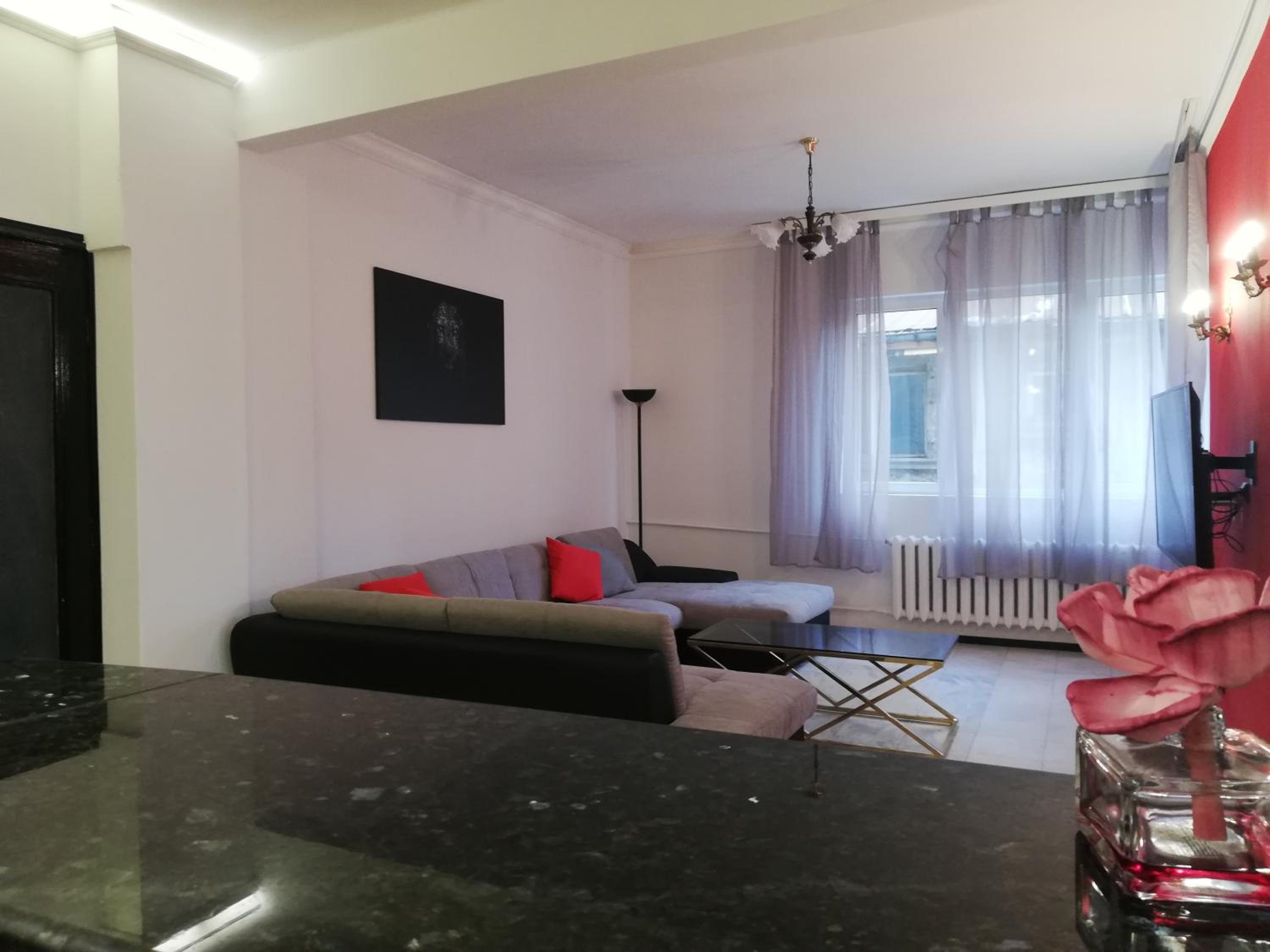 Two-Bedroom Apartment - Photo 20