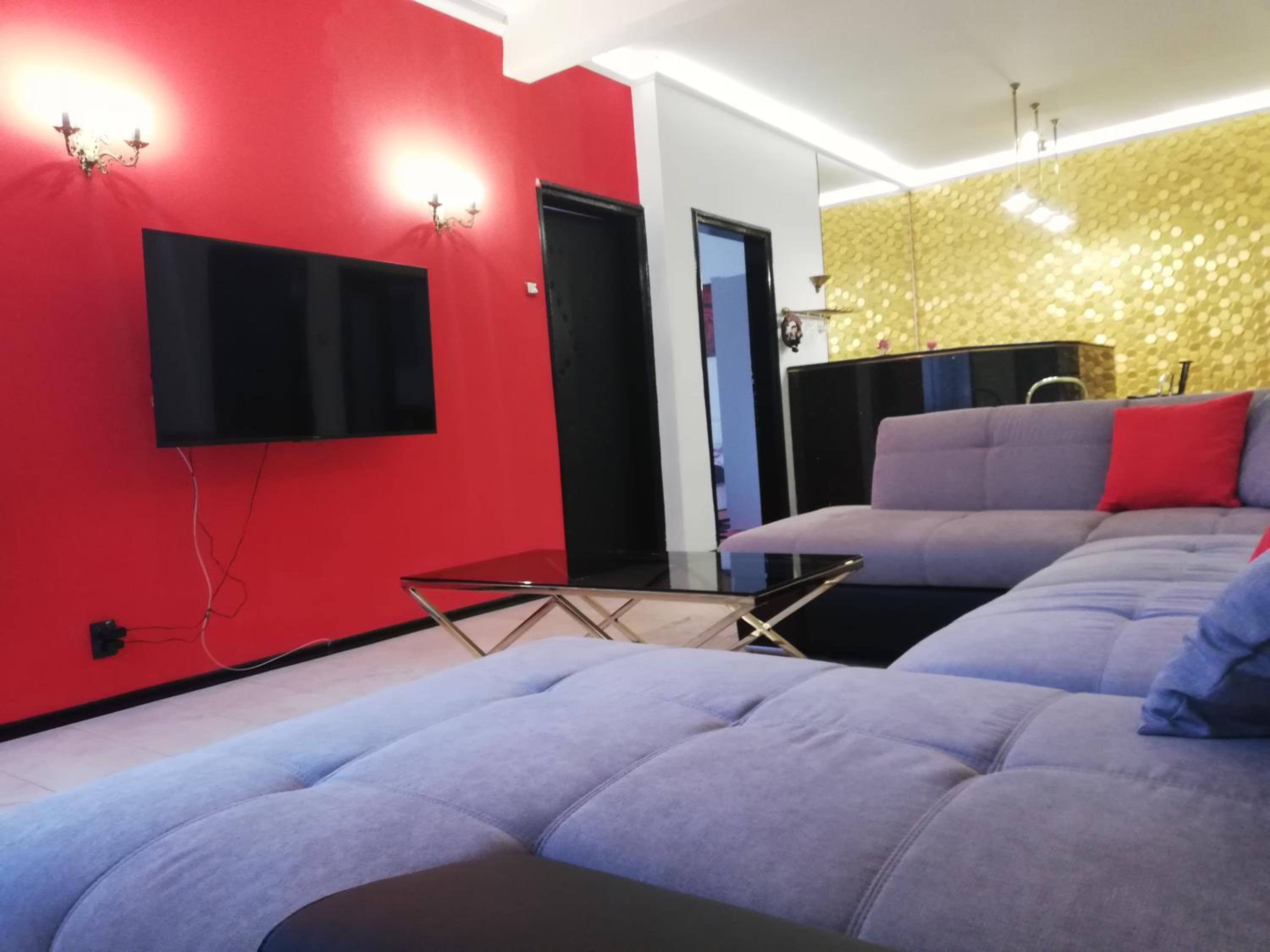 Two-Bedroom Apartment - Photo 29