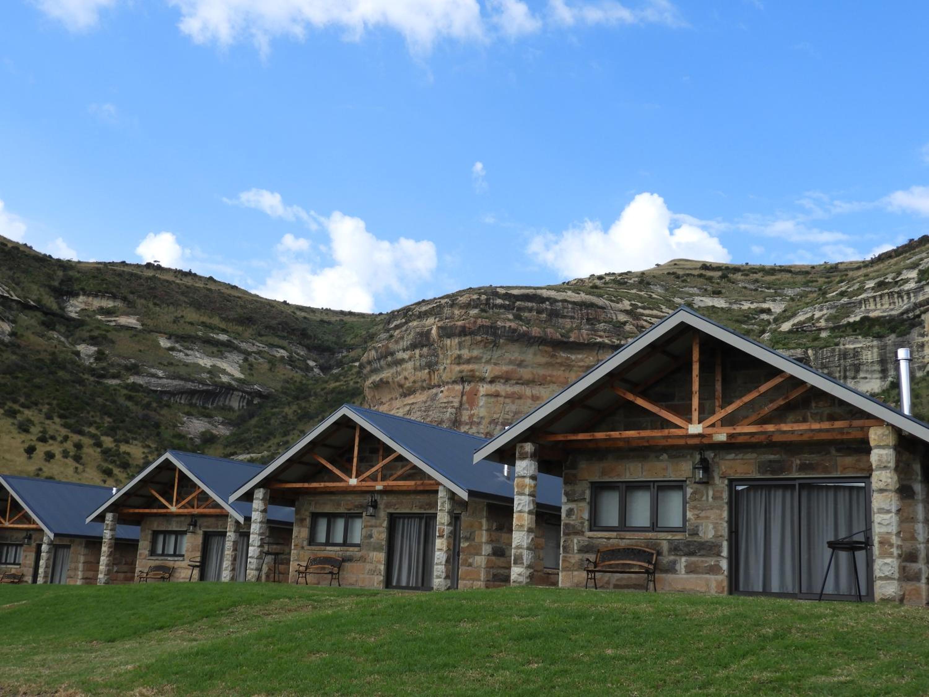 Basic Chalet - Photo 1