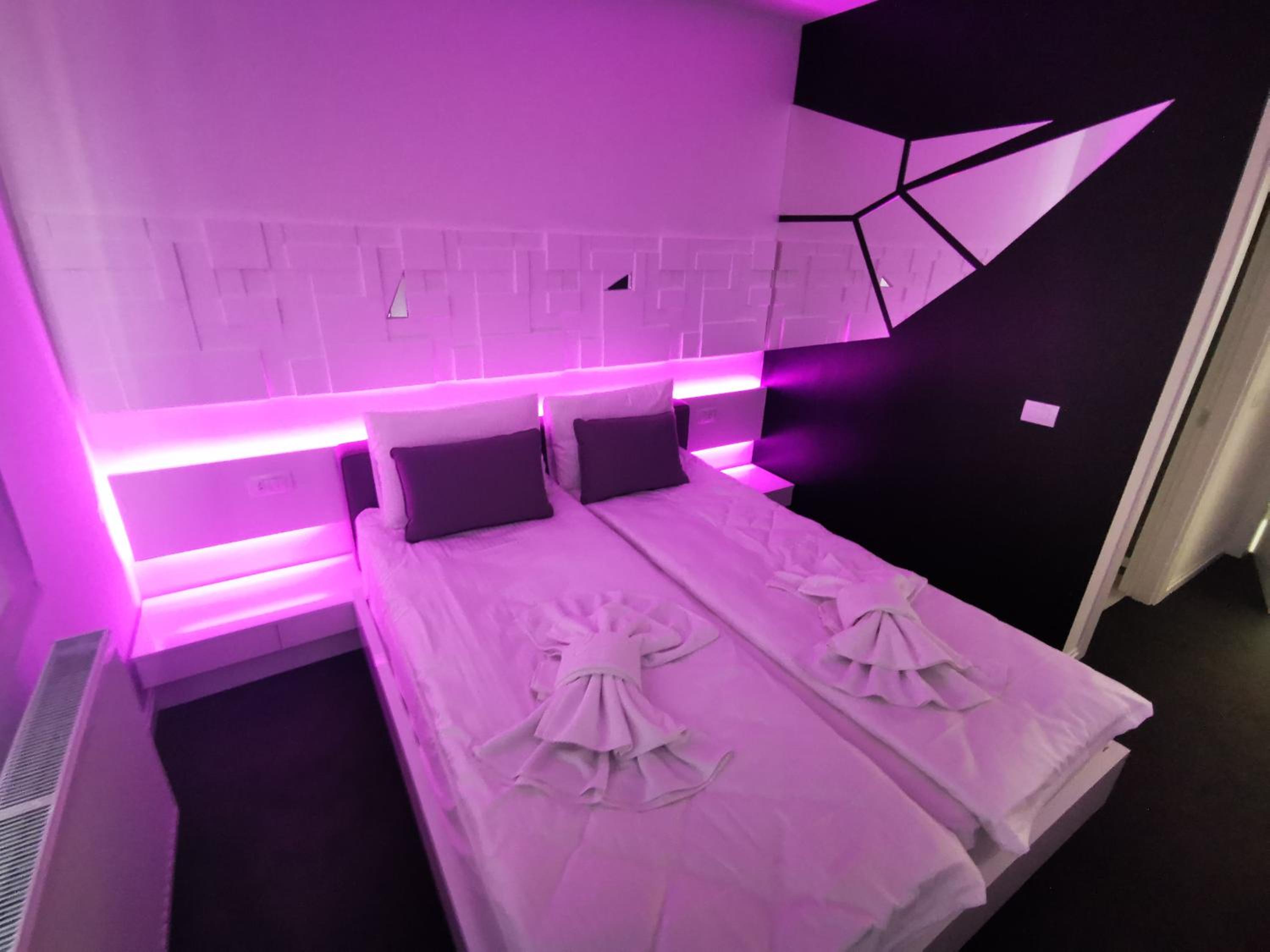 King Room with Balcony photo 1