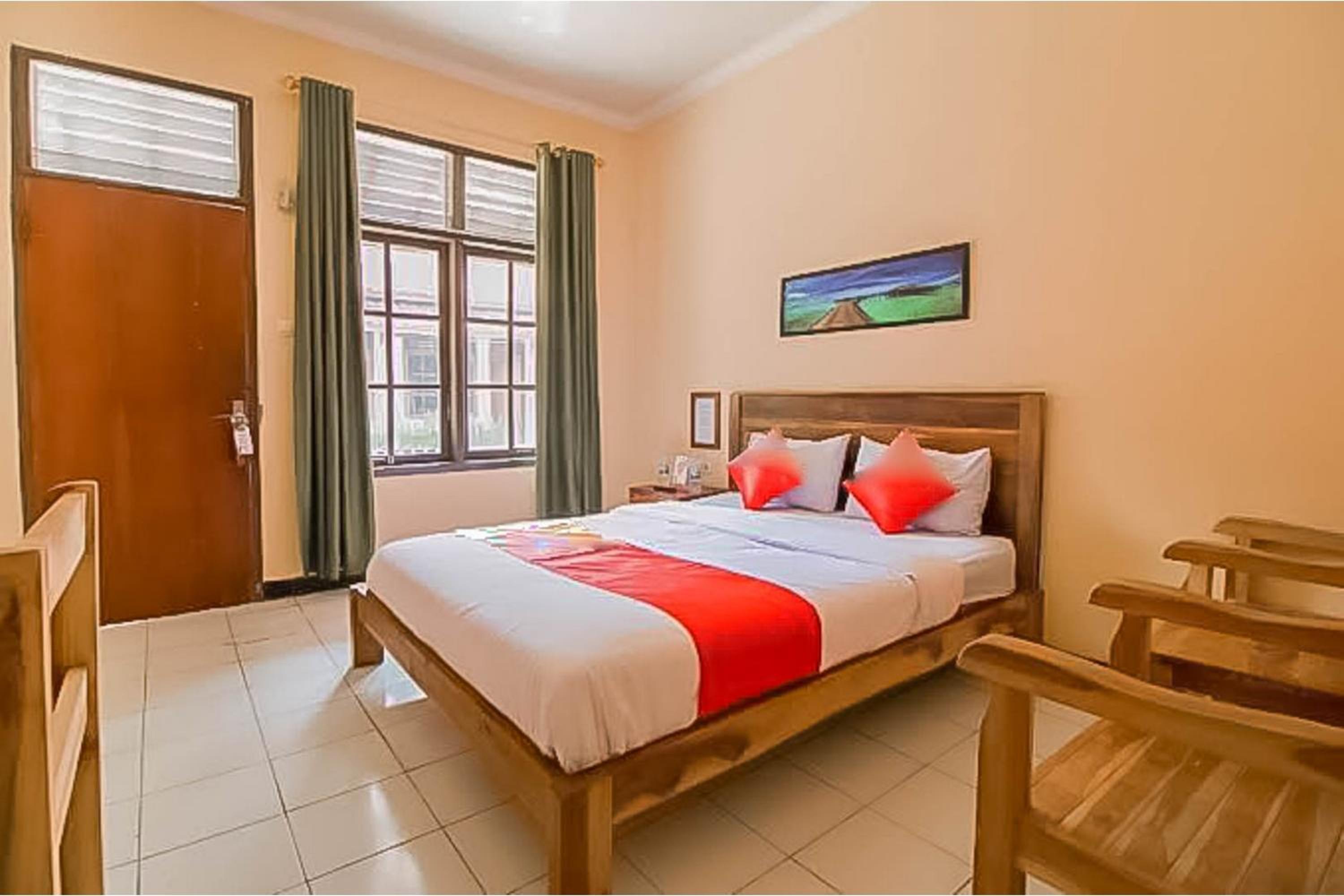 Double Room - Photo 1