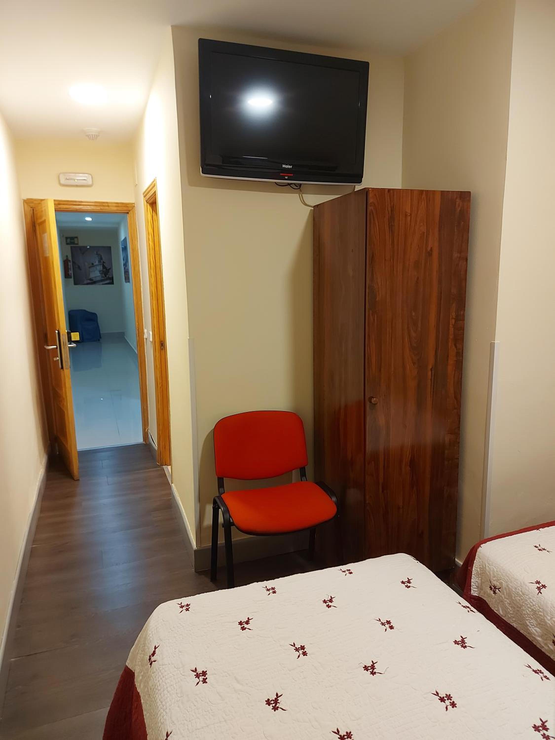 Twin Room photo 2