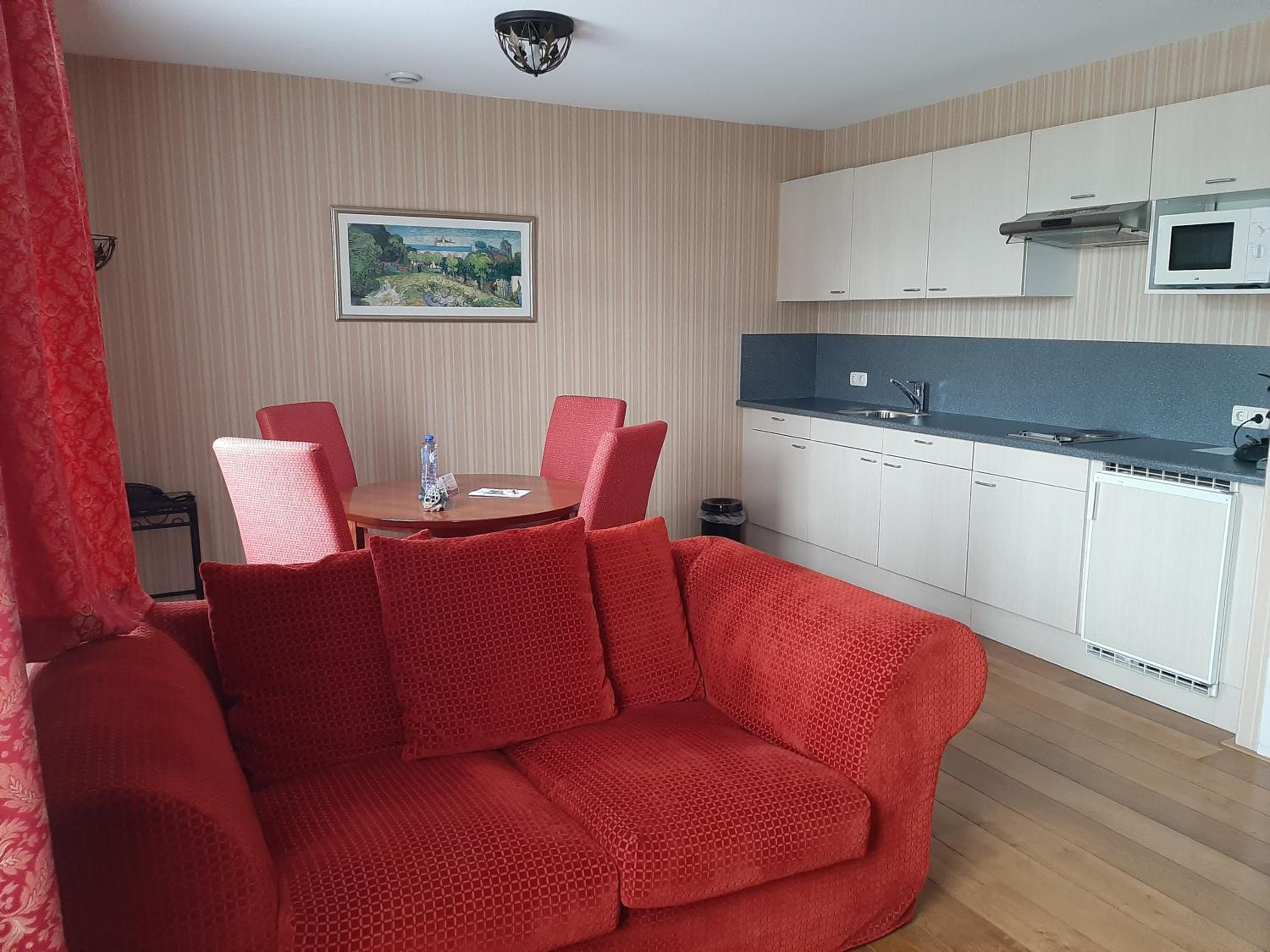 Superior King Room photo 2