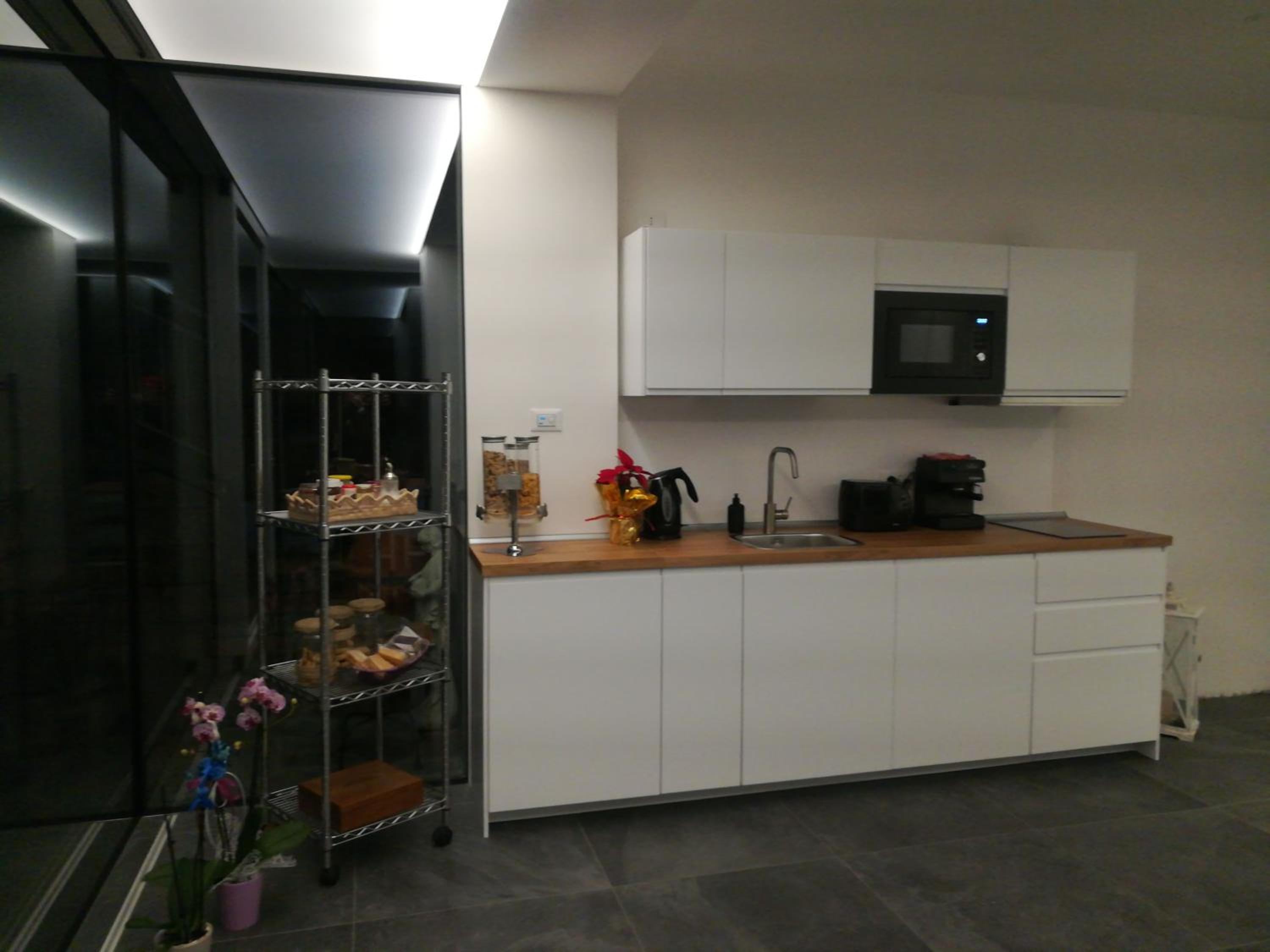Double Room with Private External Bathroom - Photo 44
