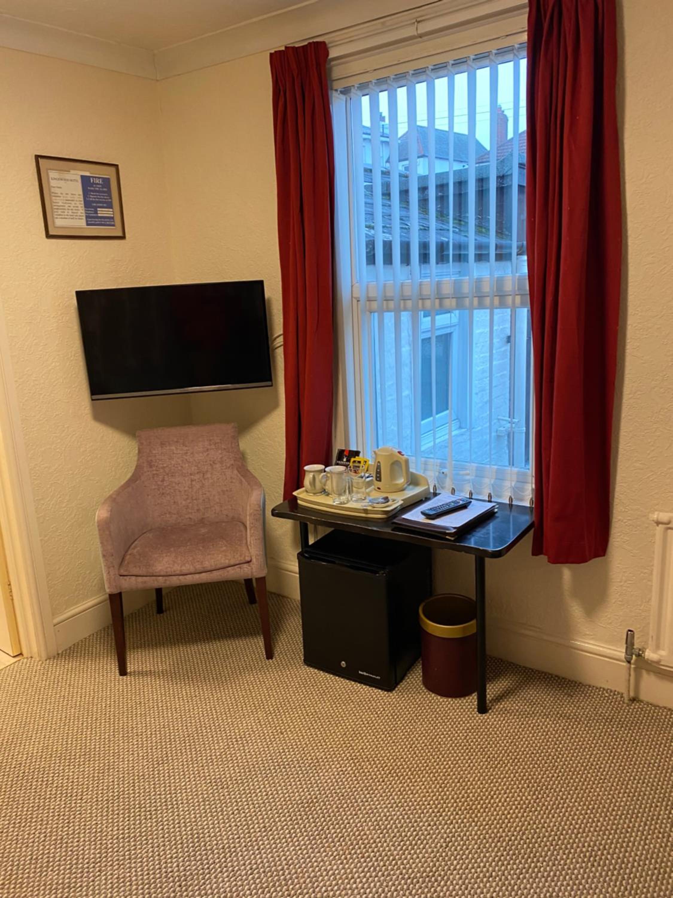 Superior King Room photo 2