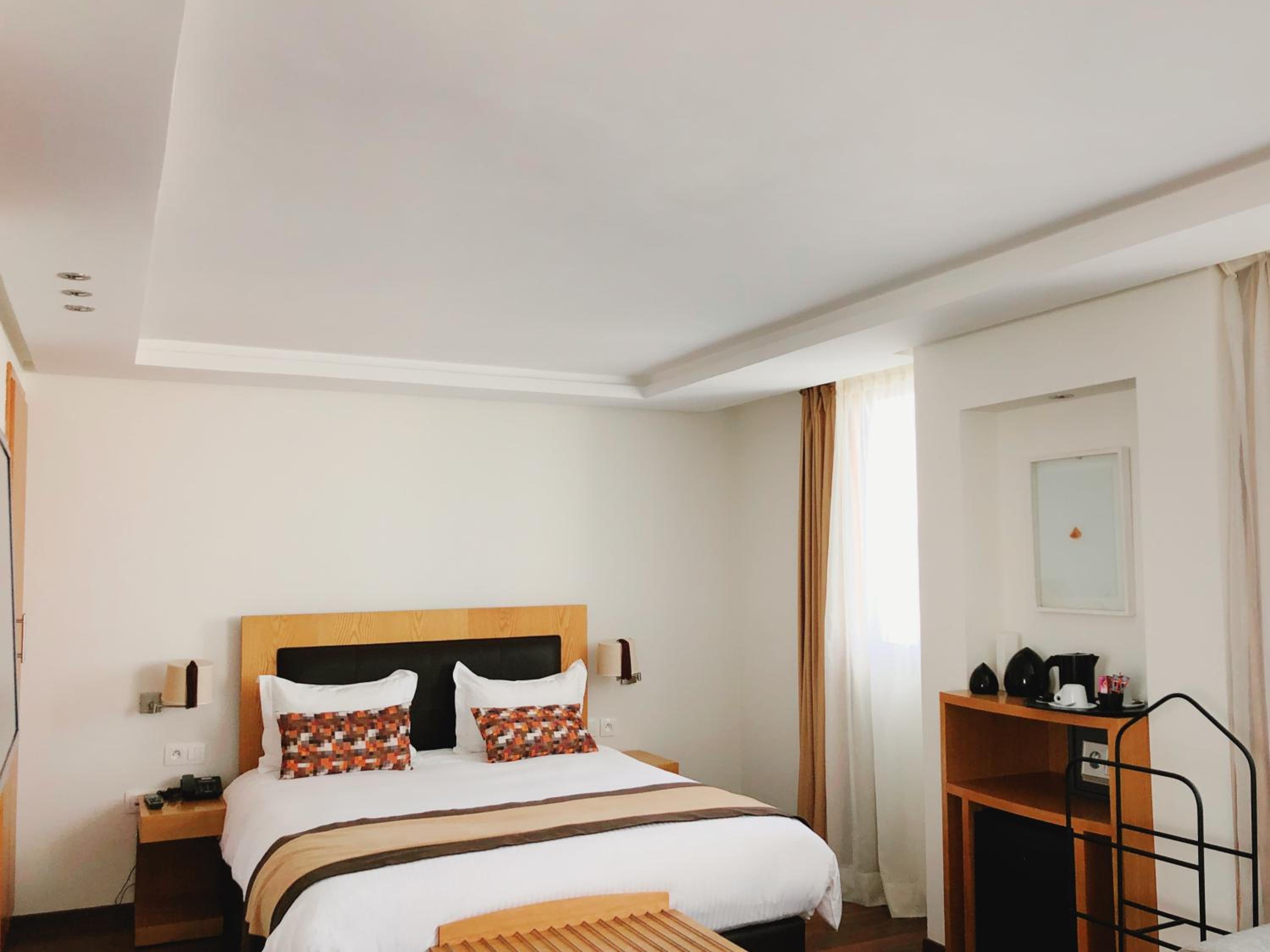 King Suite with Balcony photo 3