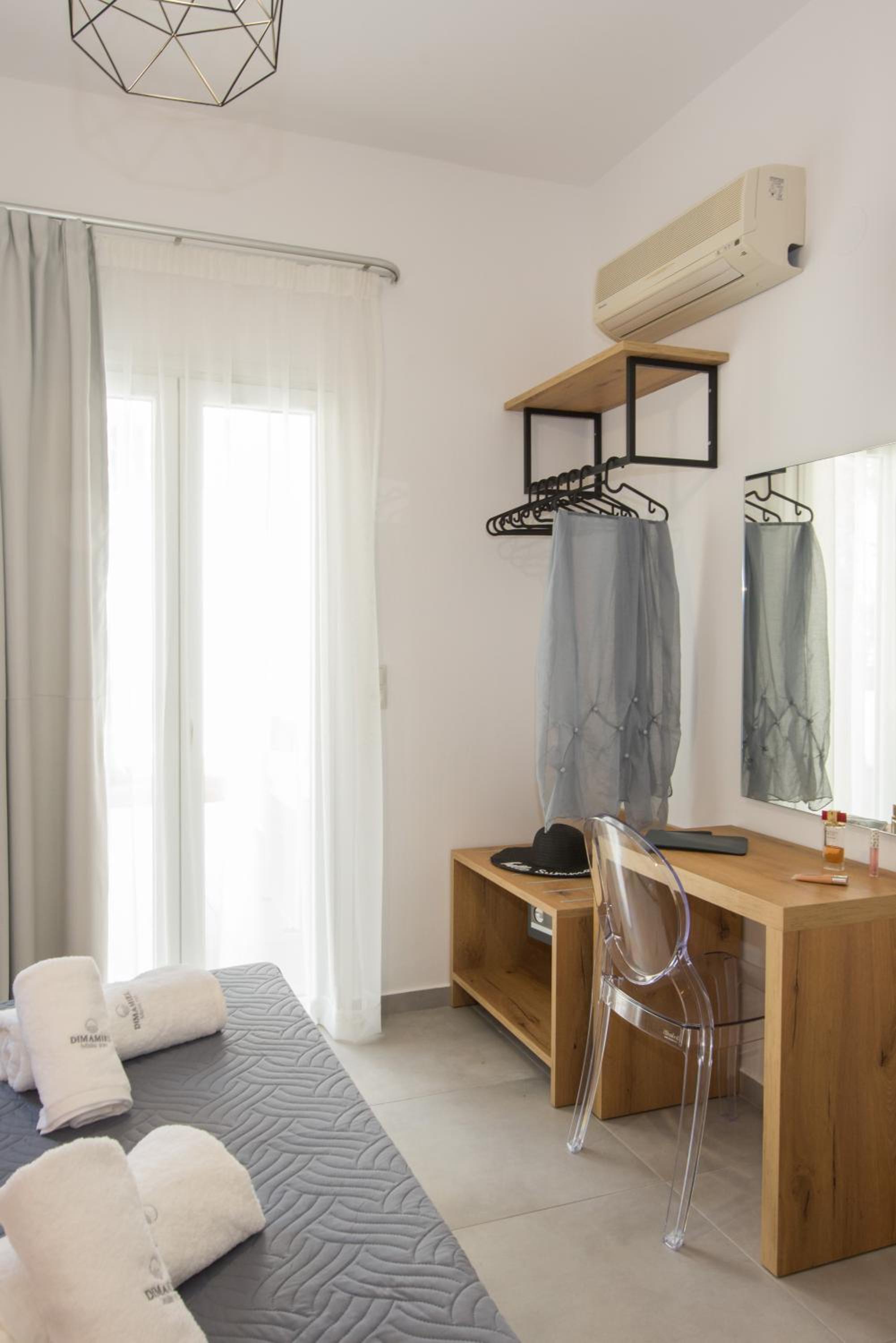 Superior Twin / Double Studio with Garden View - Photo 10