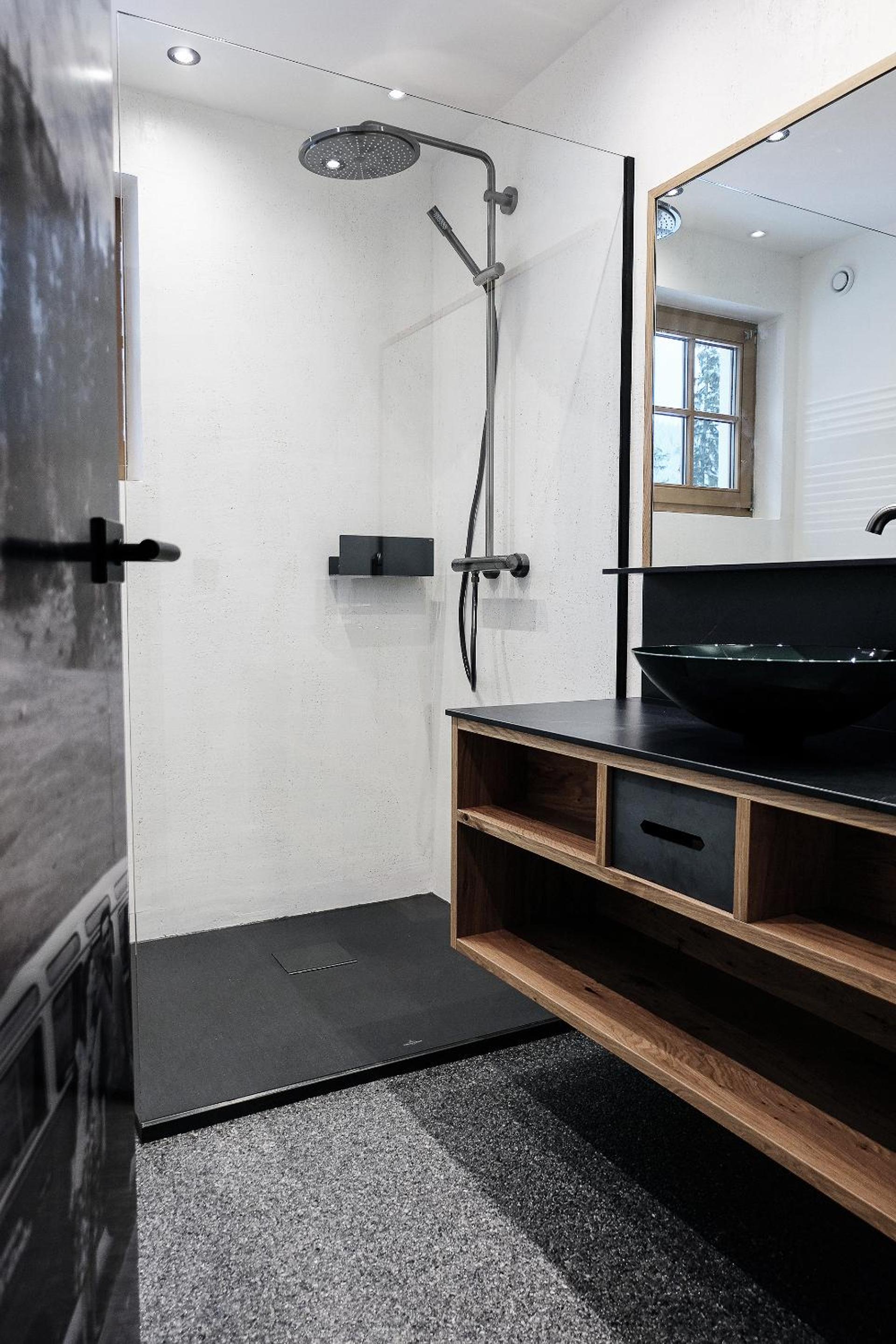 Double Room with Balcony - Photo 5