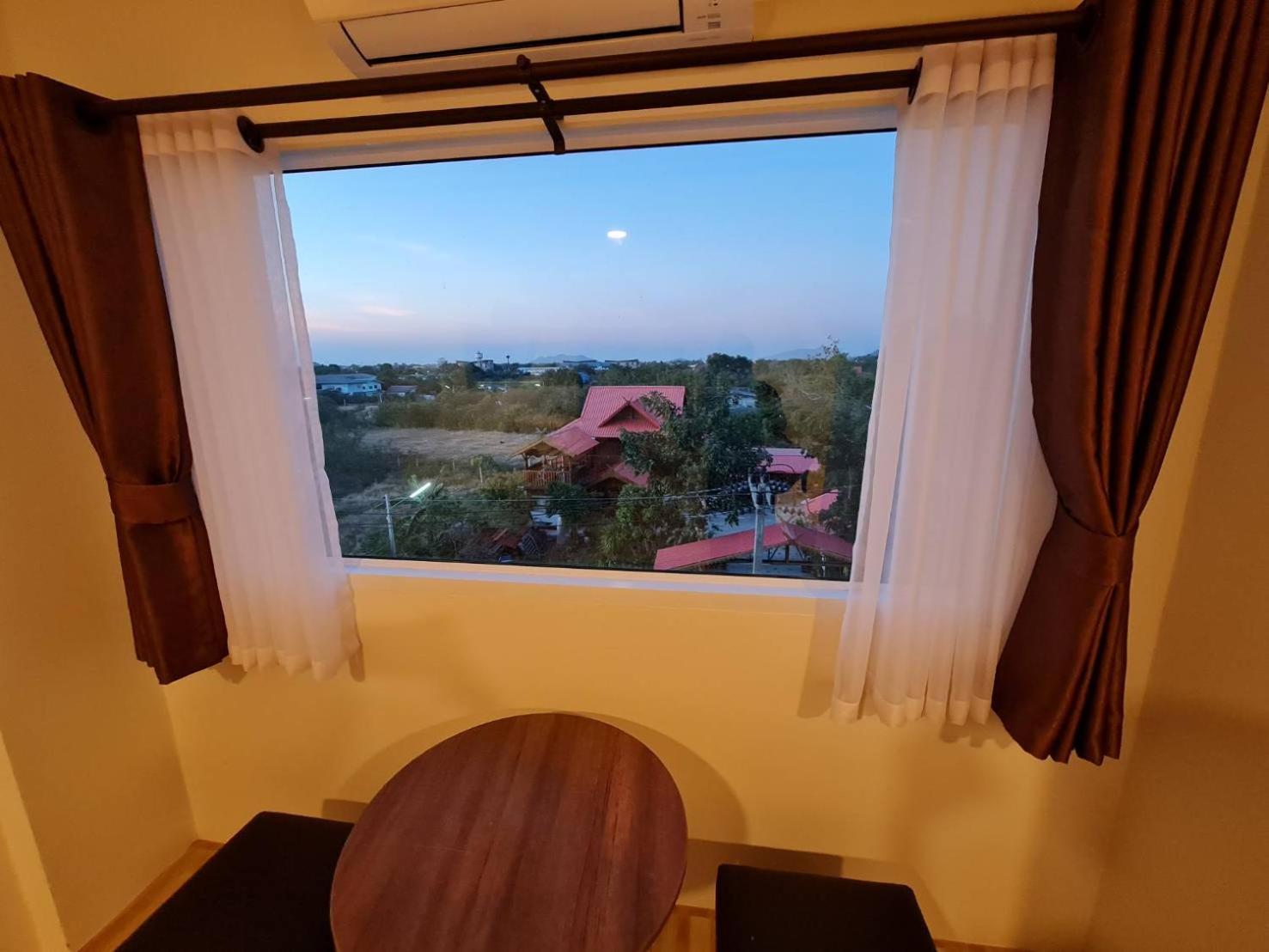 Deluxe Twin Room - Photo 6