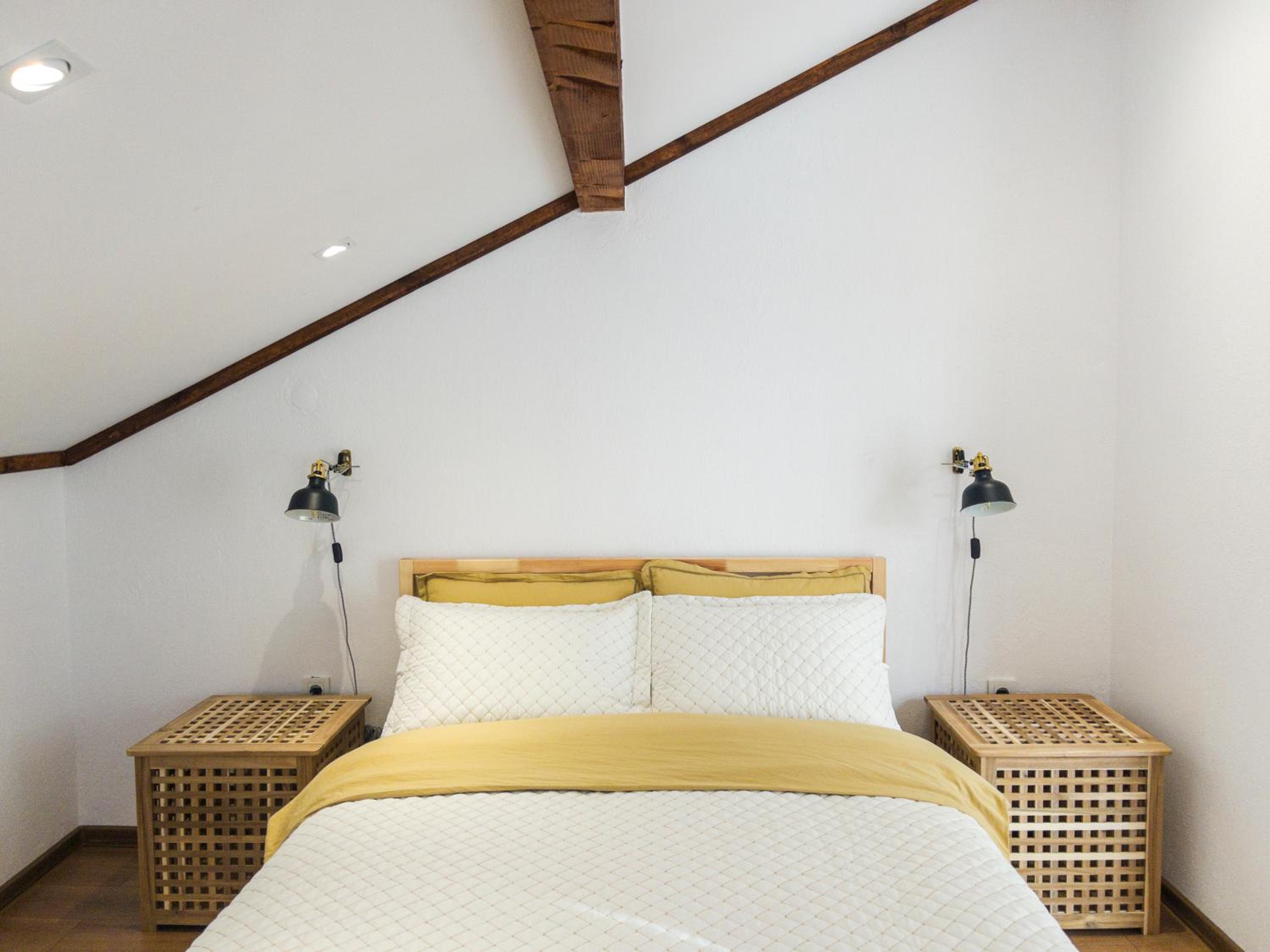 One-Bedroom Apartment - Photo 4